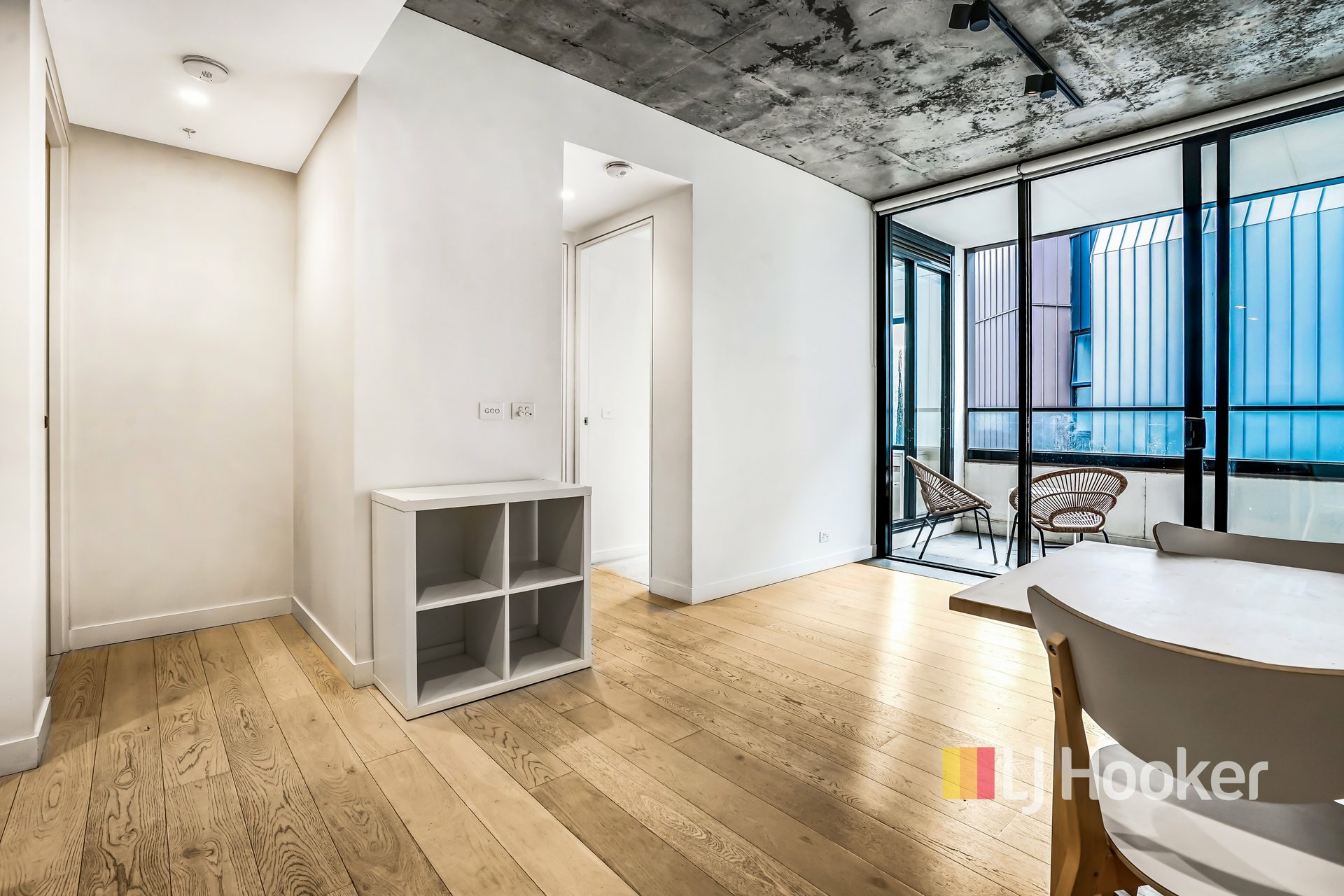 308/380 Queensberry Street — photo 7 of 11