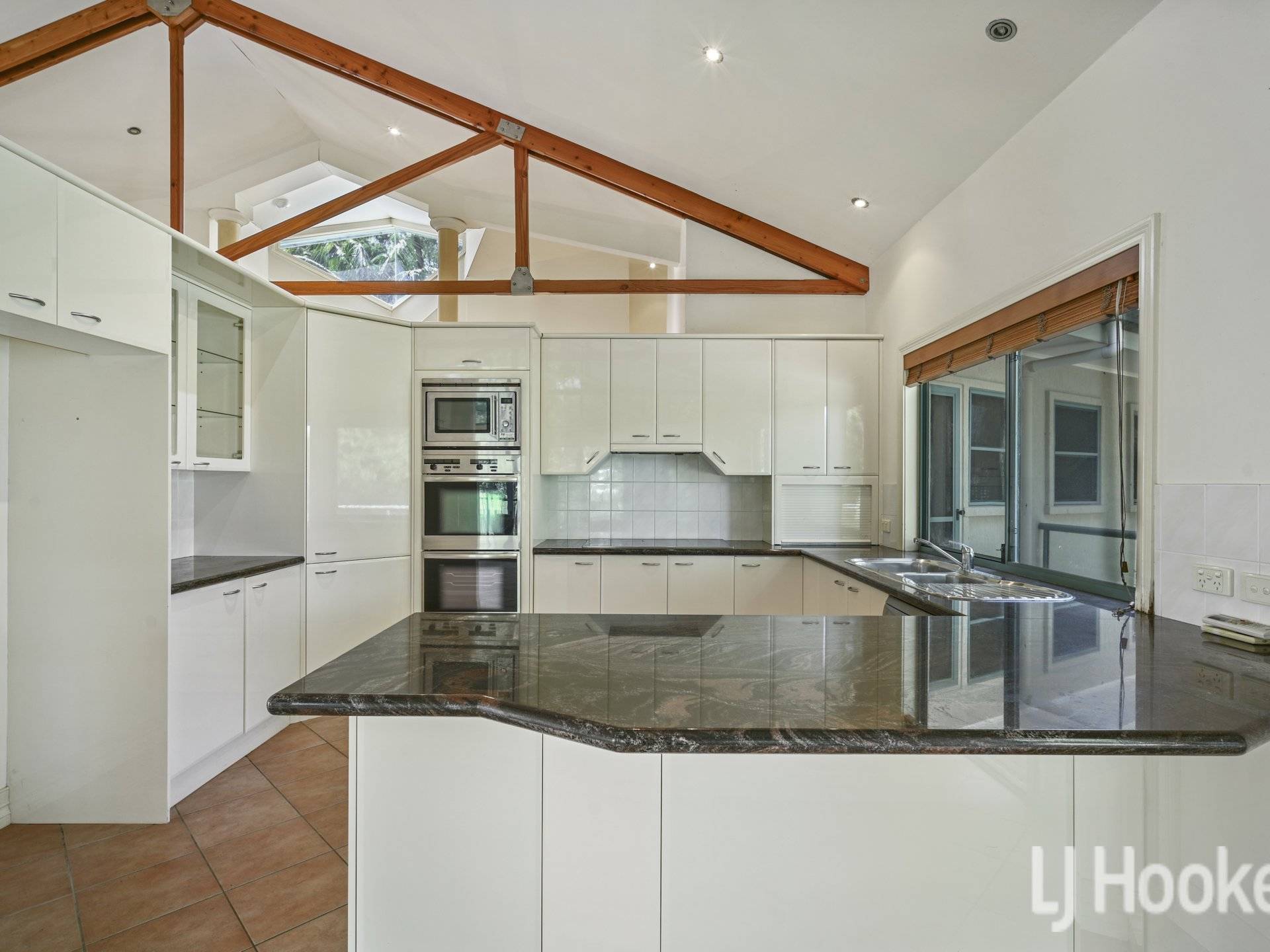 18 Hilltop Parkway, TALLWOODS VILLAGE
