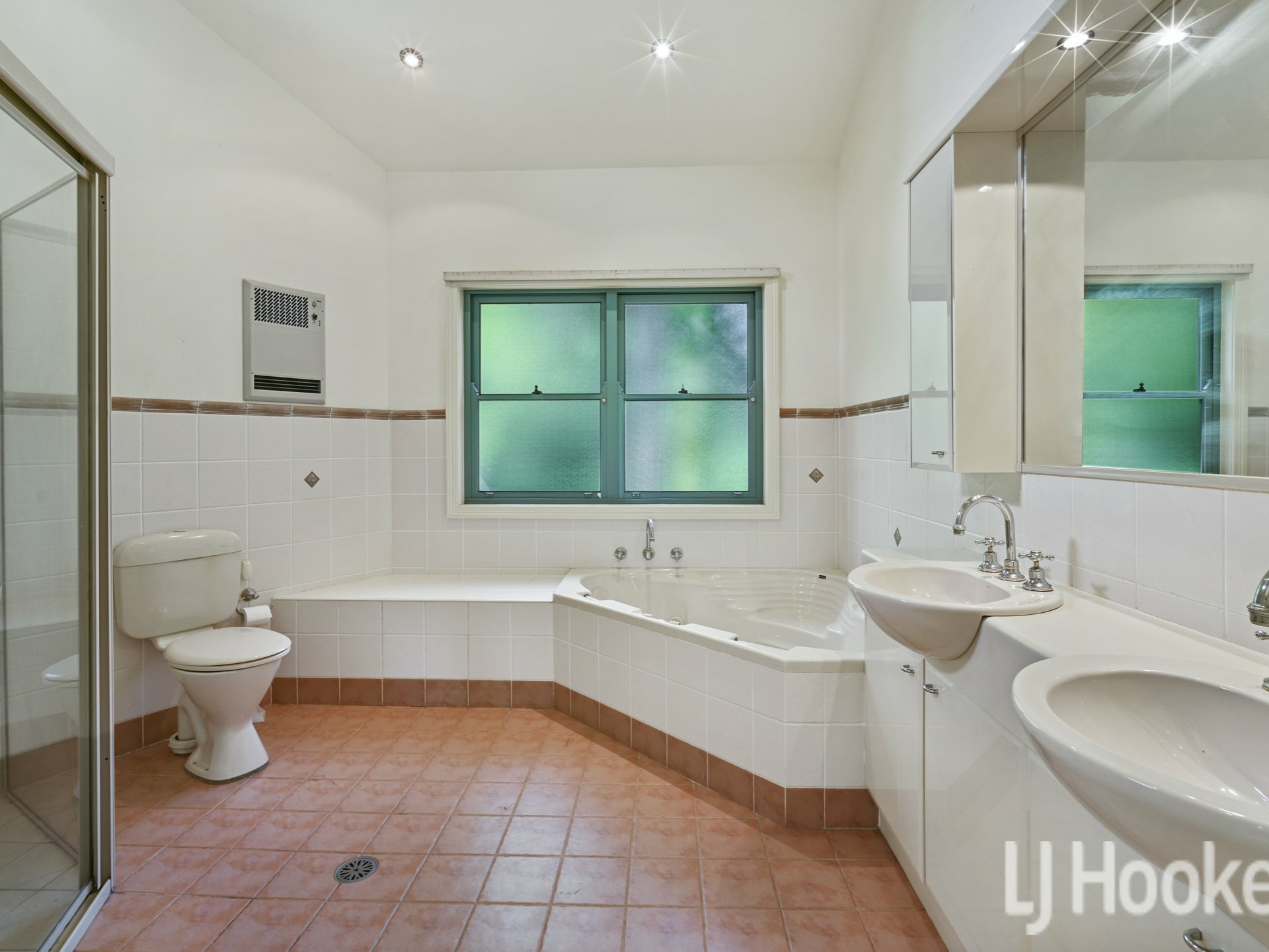 18 Hilltop Parkway, TALLWOODS VILLAGE