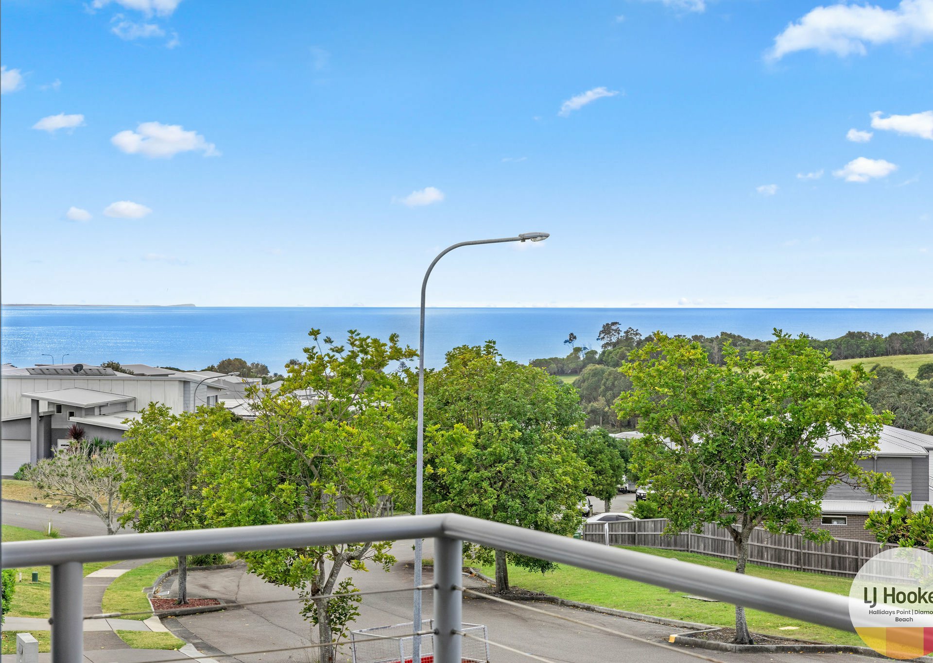 18 Cottesloe Circuit, RED HEAD