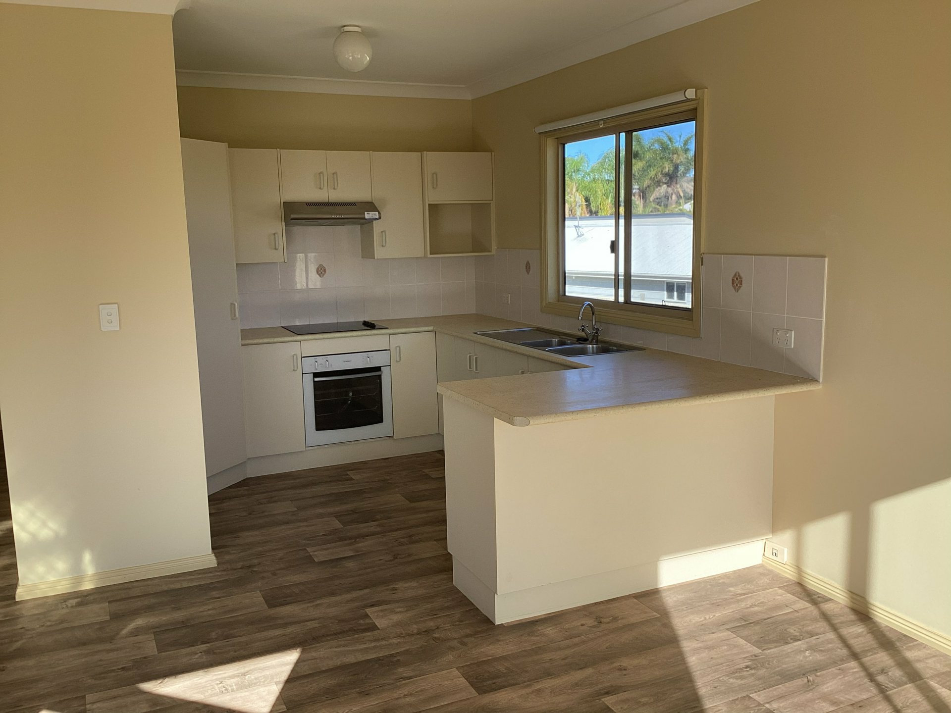 19 Sapphire Parade, DIAMOND BEACH