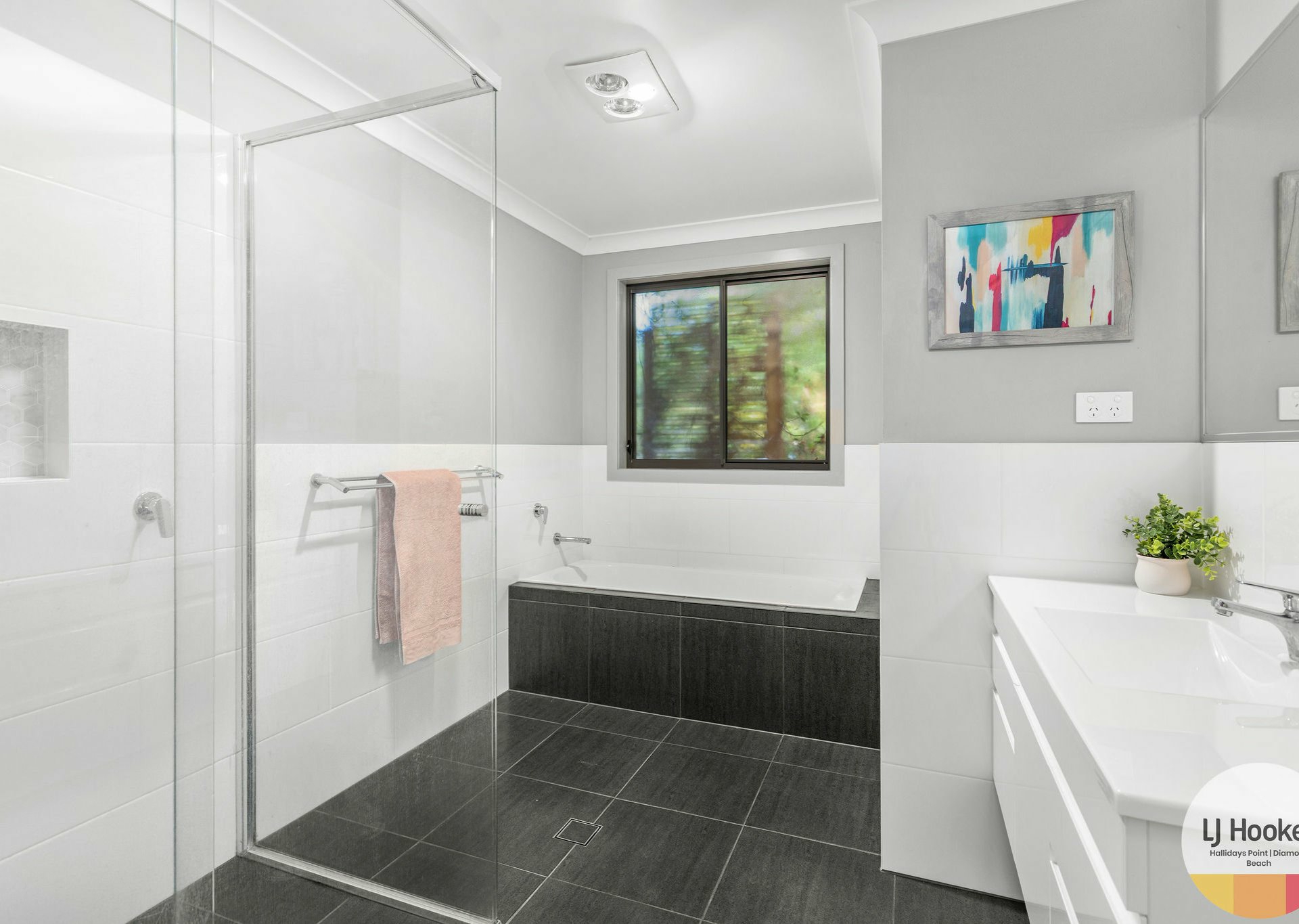 12 Hope Street — photo 11 of 21