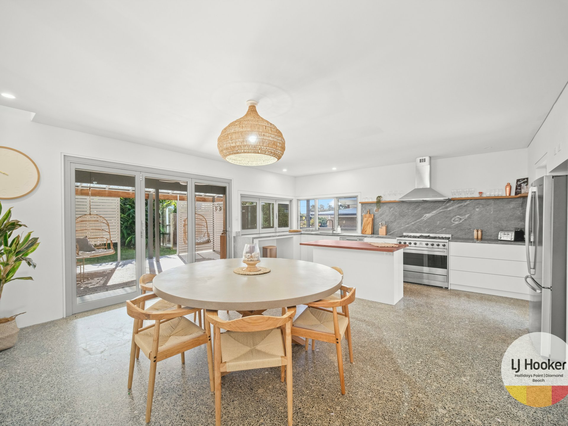 41 Emerald Drive — photo 5 of 21