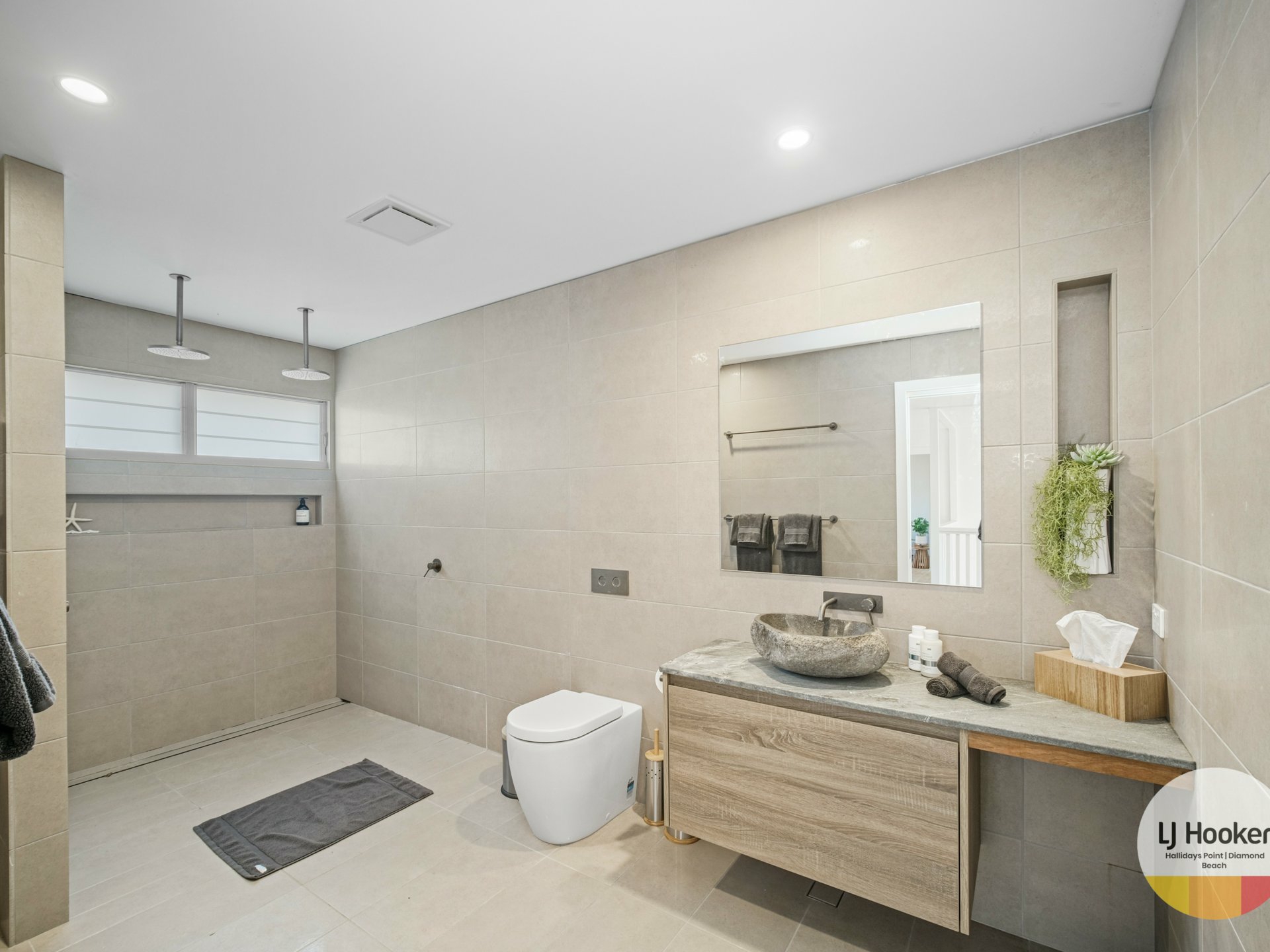 41 Emerald Drive — photo 12 of 21