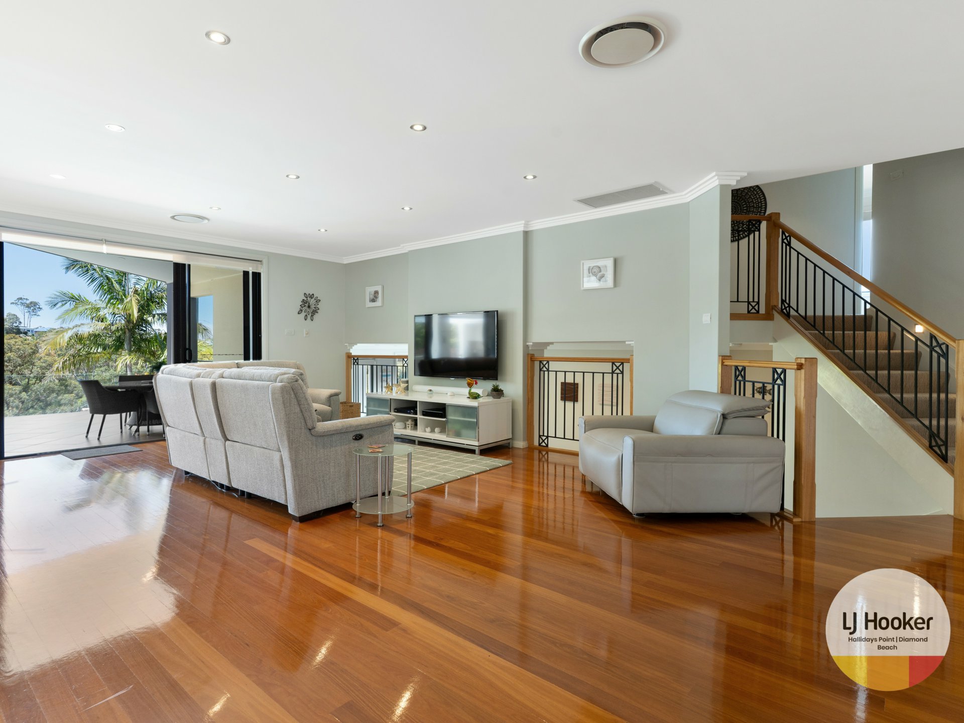 63 Hilltop Parkway — photo 4 of 16
