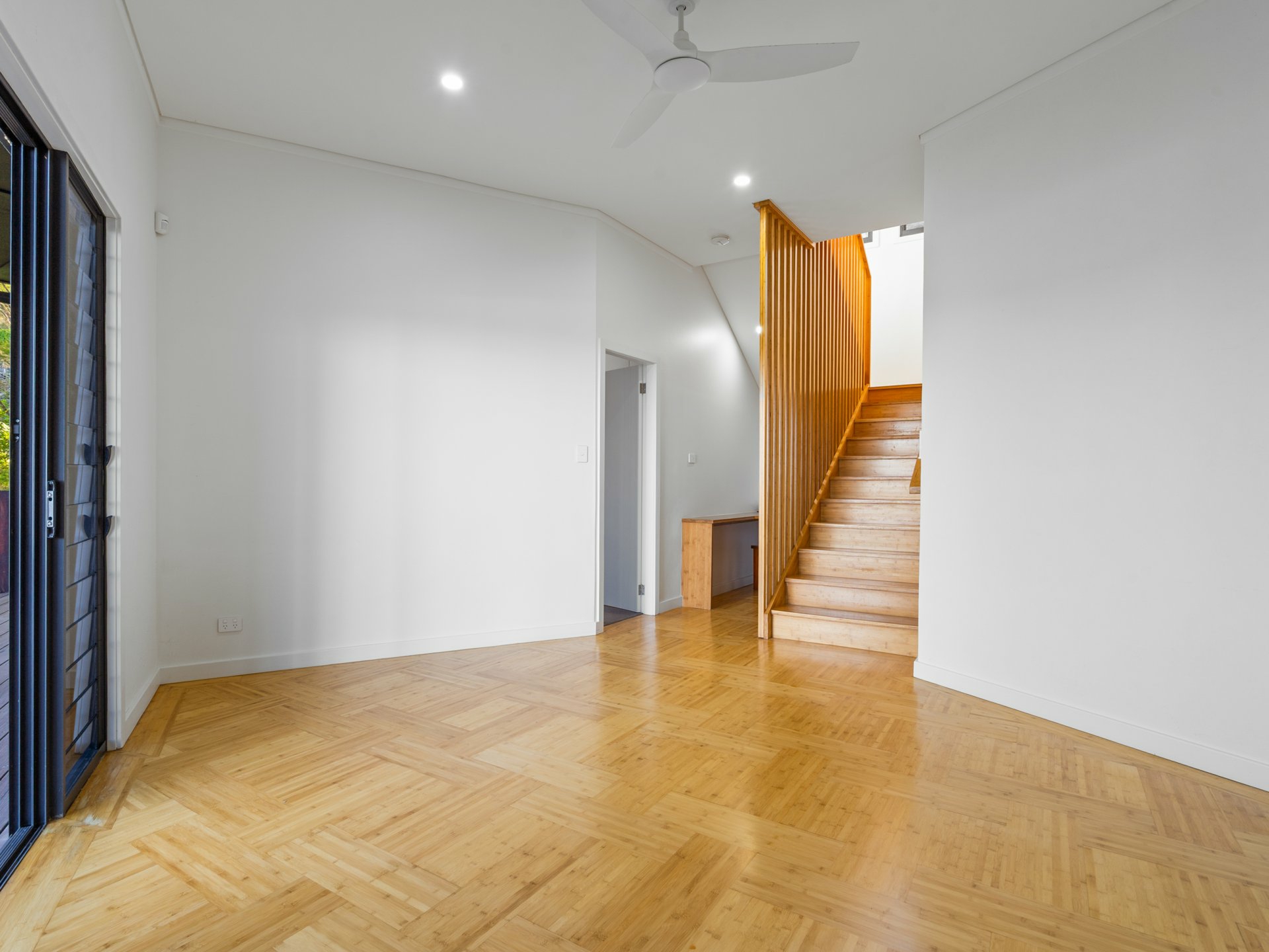19 Royal Troon Avenue — photo 15 of 24