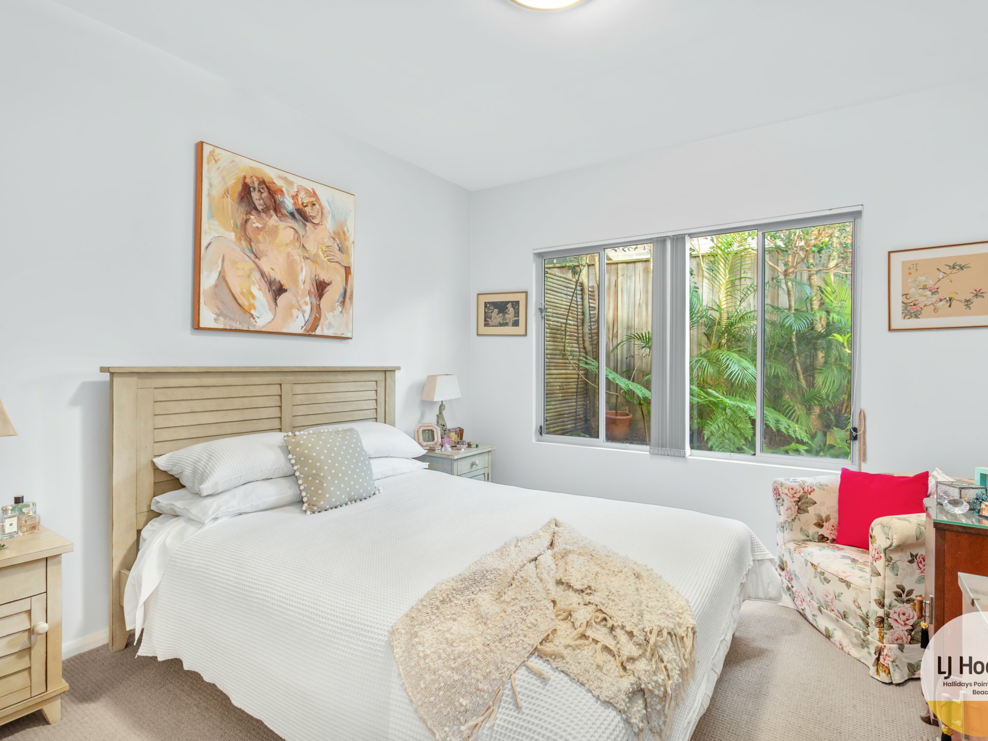 1/33-37 Emerald Drive — photo 13 of 21