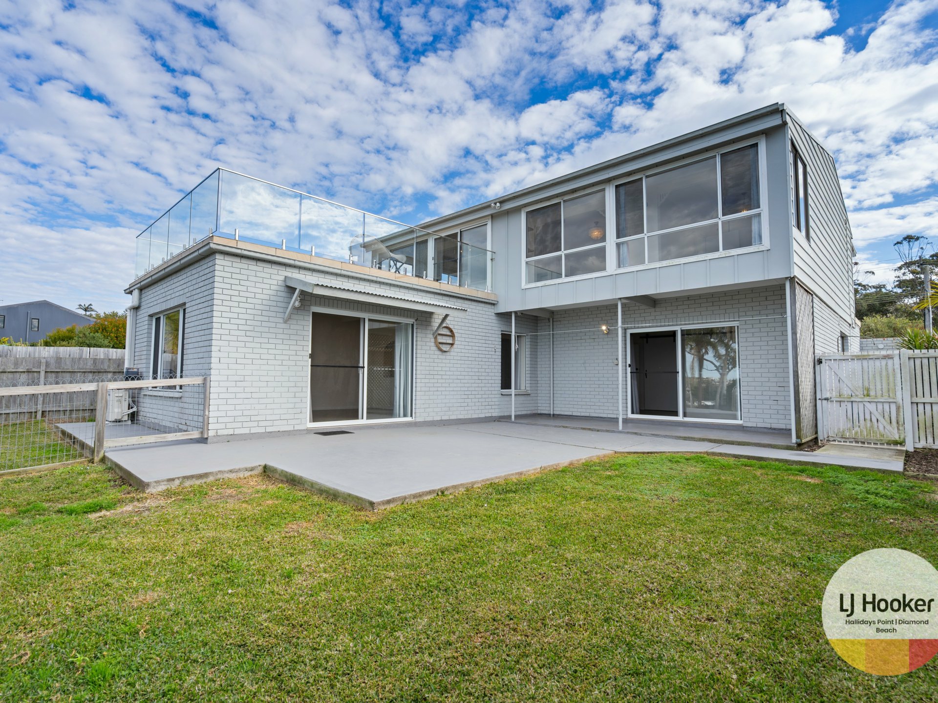 31 Red Head Road — photo 17 of 24