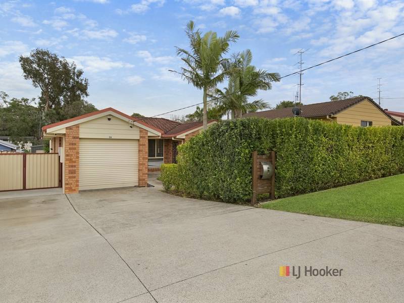 14 Tarwhine Avenue Chain Valley Bay NSW
