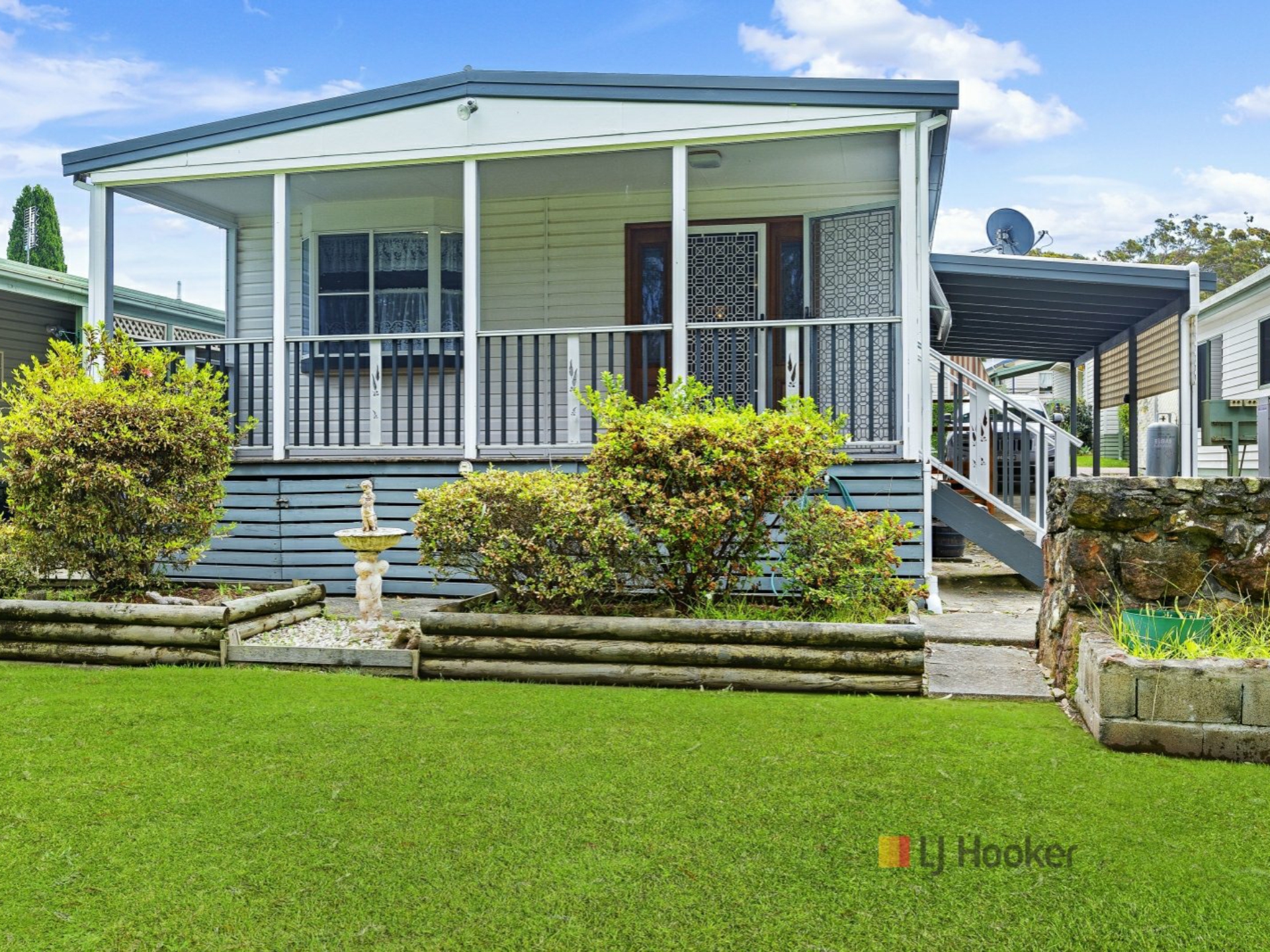 4/186 Sunrise Avenue Halekulani NSW
