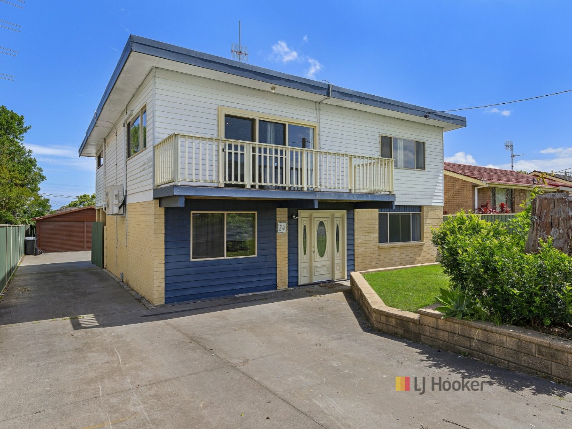 24 Coraldeen Avenue Gorokan NSW