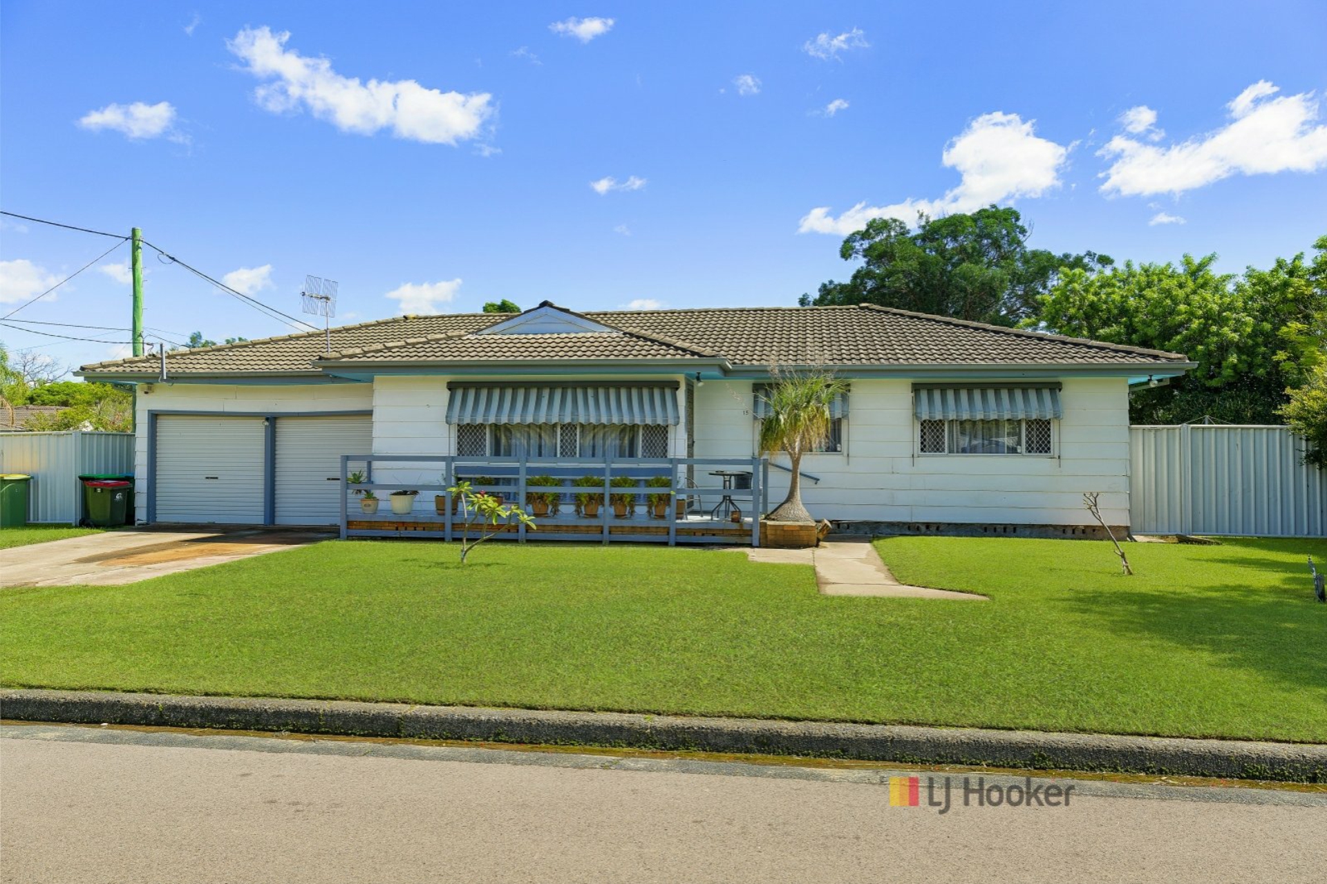 15 Regent Street, Buff Point