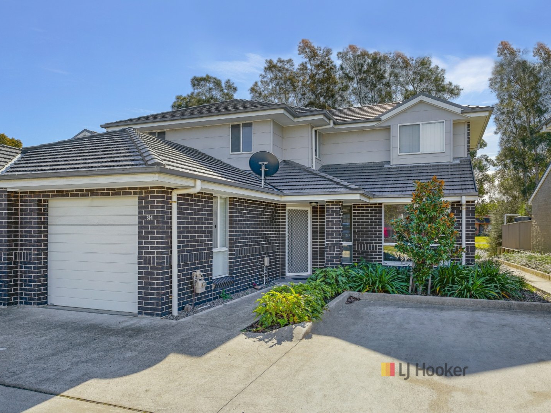34/14 Lomandra Terrace Hamlyn Terrace NSW Property Details LJ Hooker