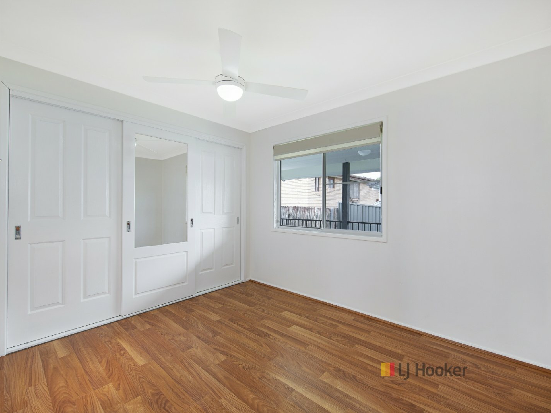 12 Kevin Street, MANNERING PARK