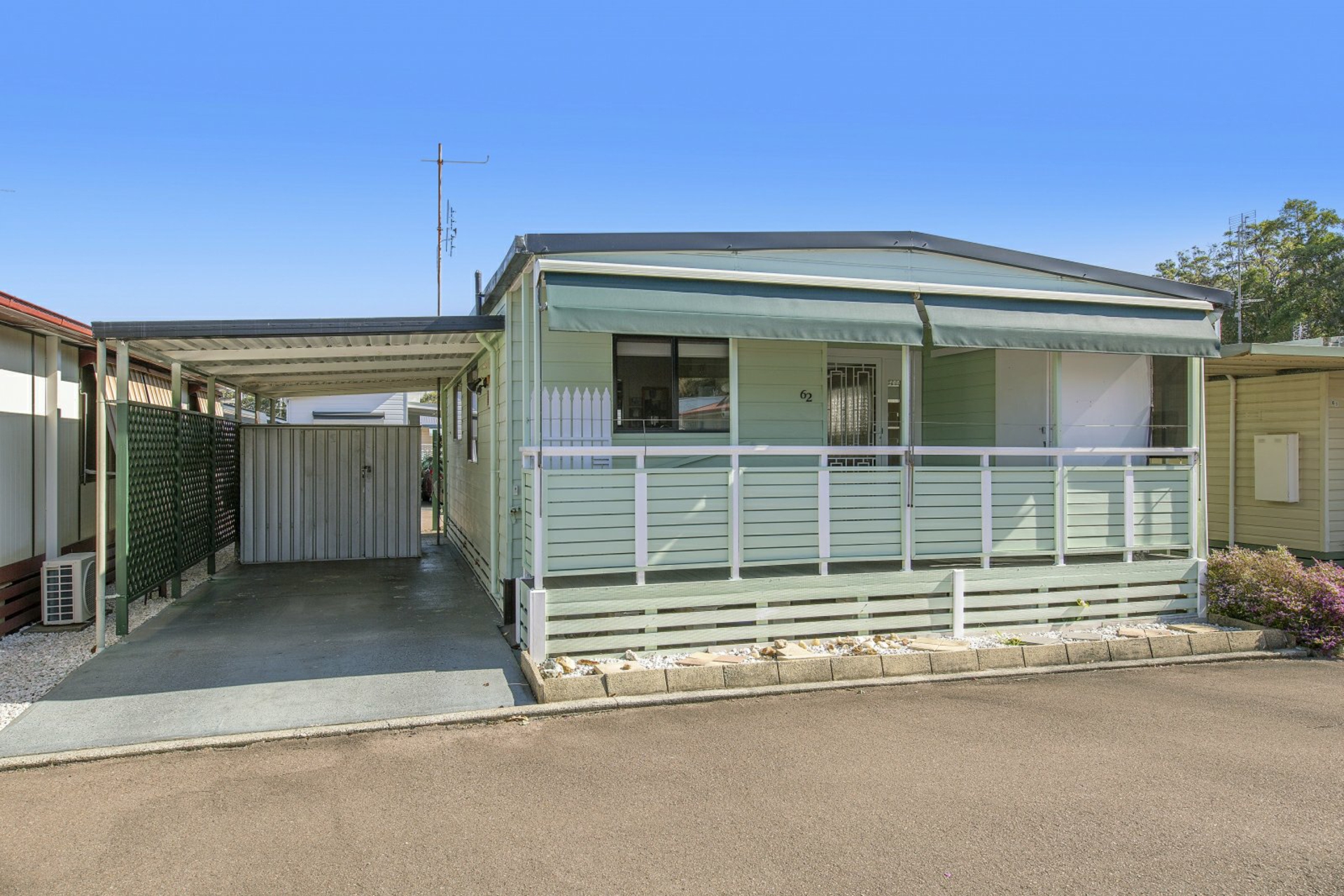 62/2 Mulloway Road, Chain Valley Bay