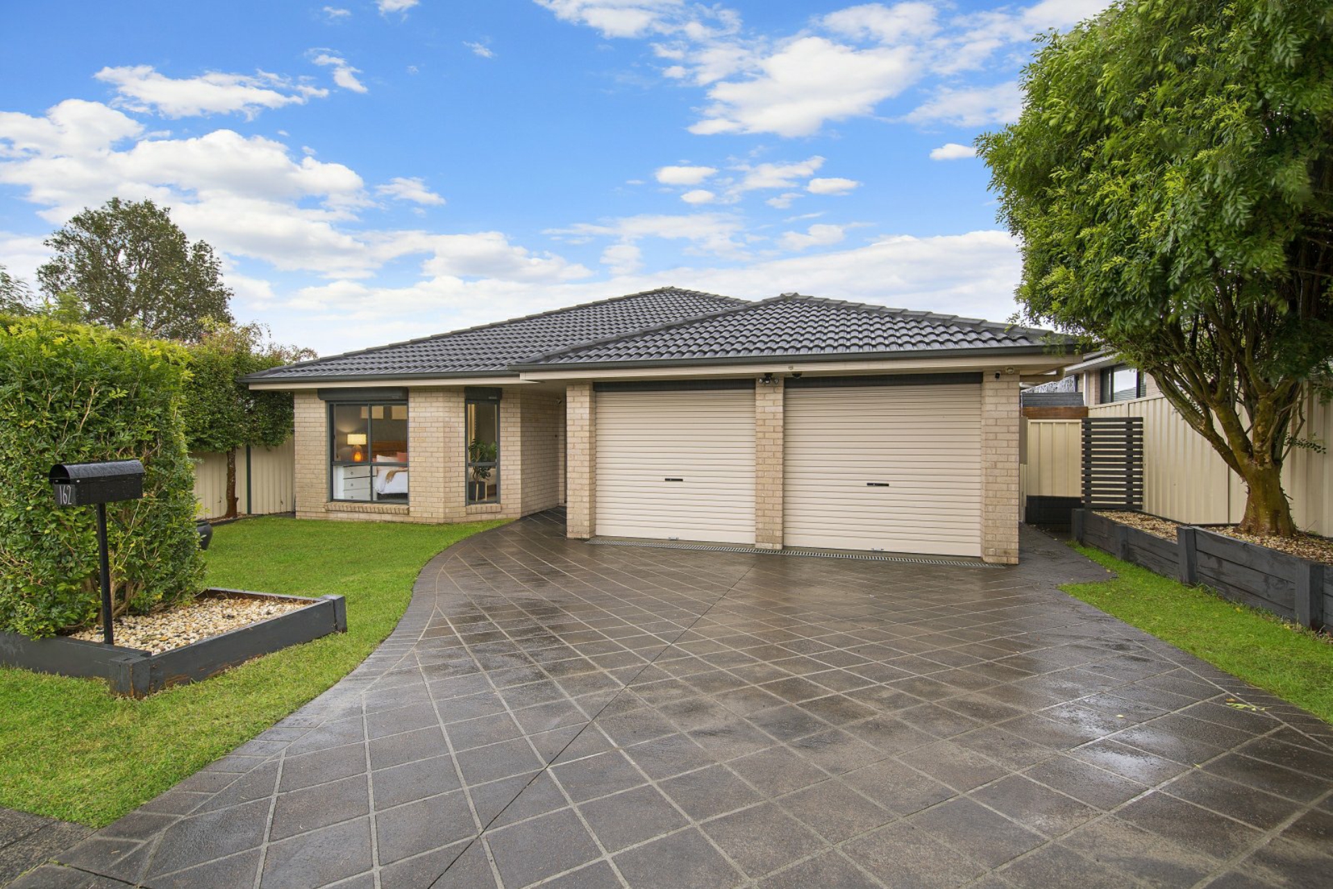 162 Blueridge Drive Blue Haven NSW