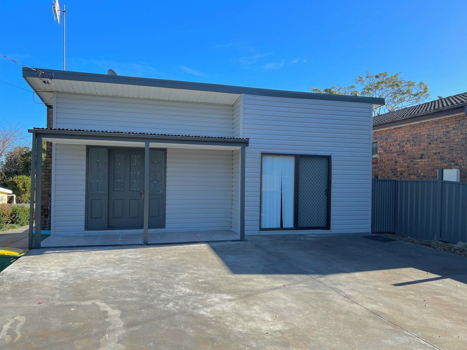 1/12 Hartog Avenue, LAKE MUNMORAH