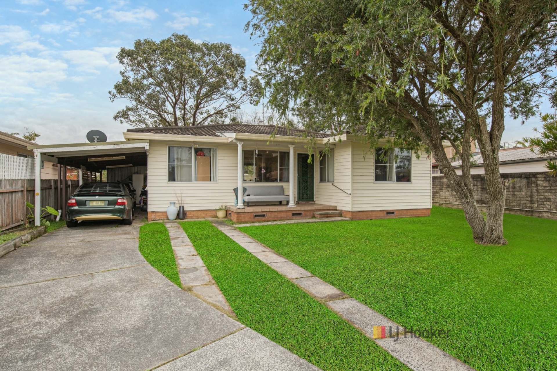 1 Kennedy Street Gorokan NSW