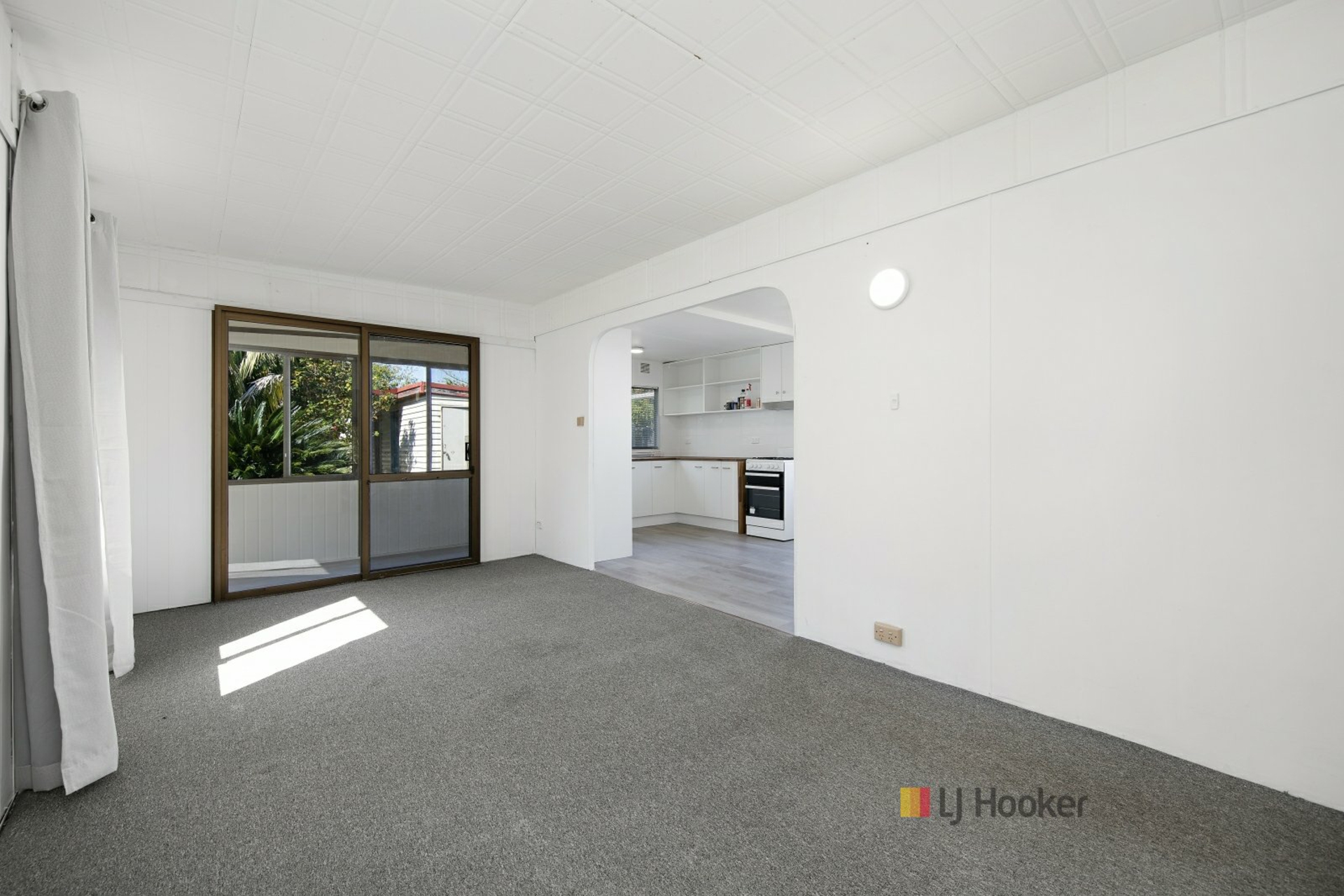 1 Holmes Avenue, TOUKLEY