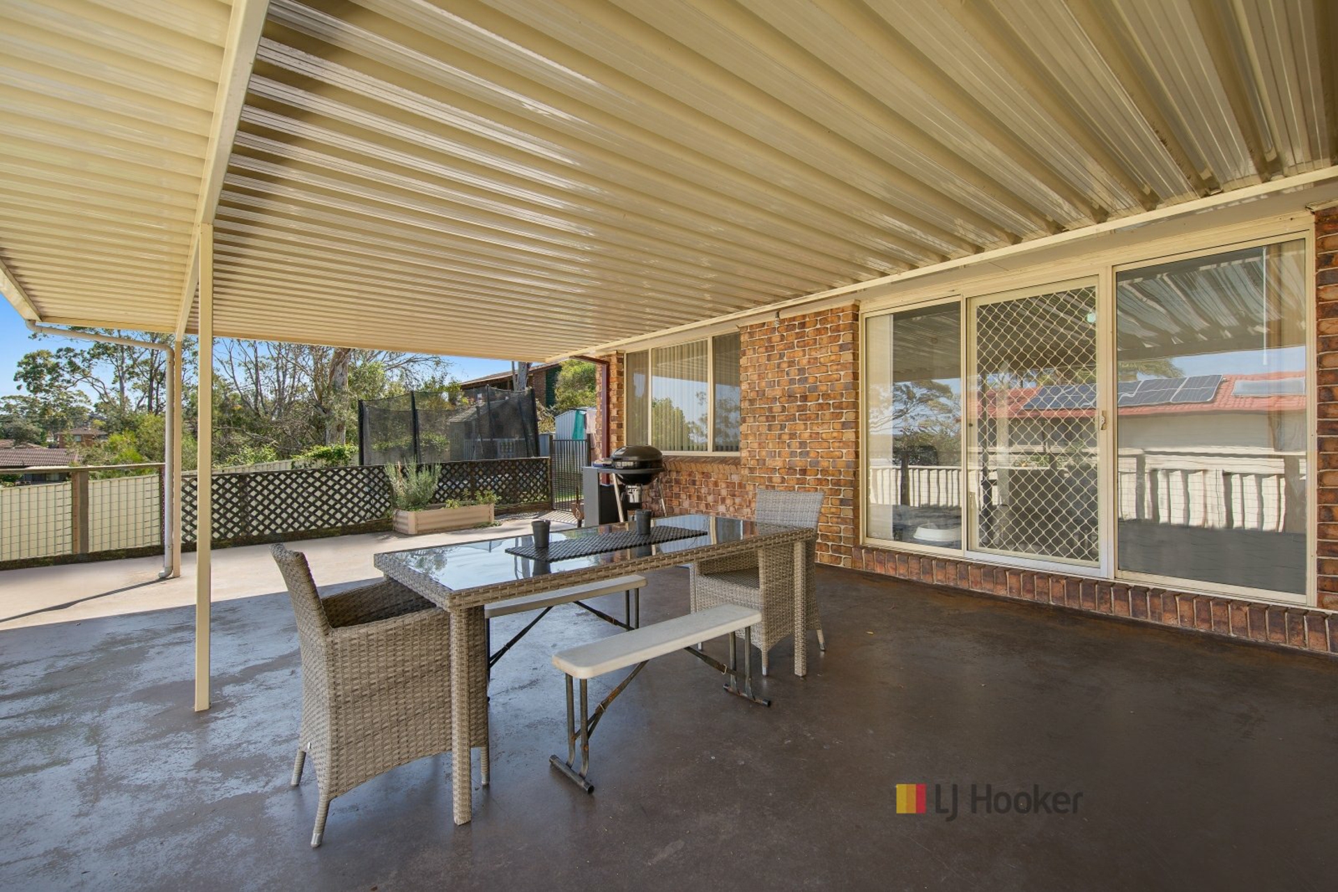 64 Katoomba Ave, SAN REMO