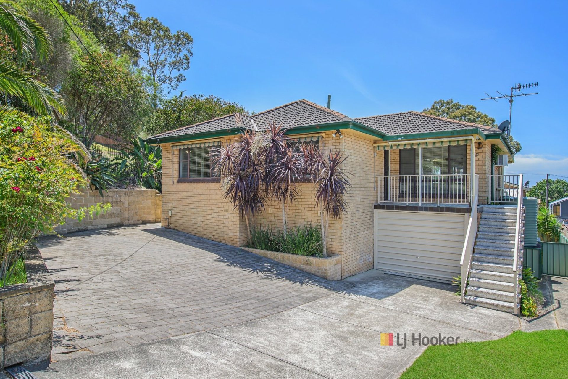 63 Jacqueline Avenue Gorokan NSW