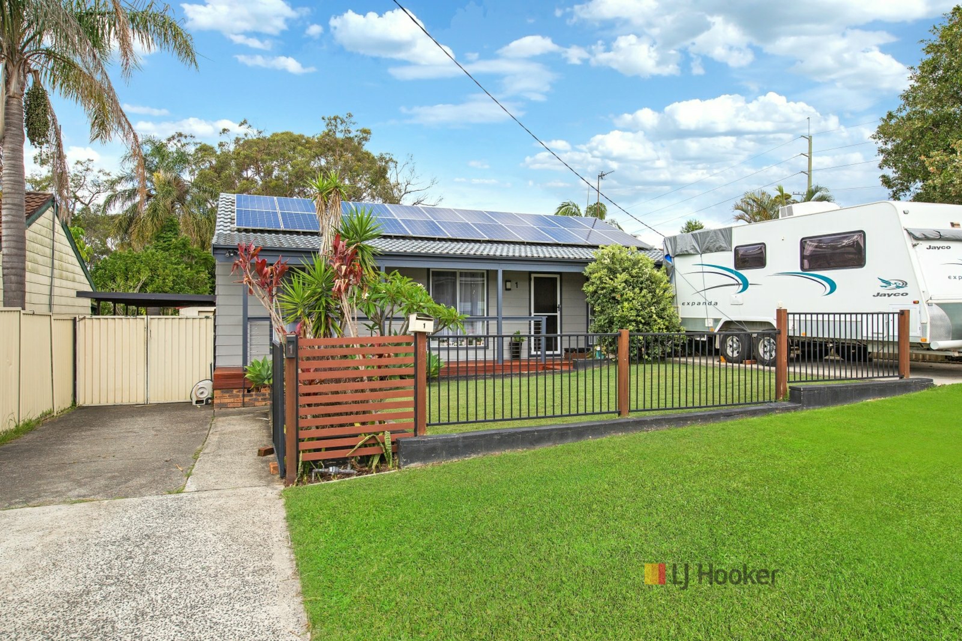 1 Chisholm Avenue, LAKE MUNMORAH