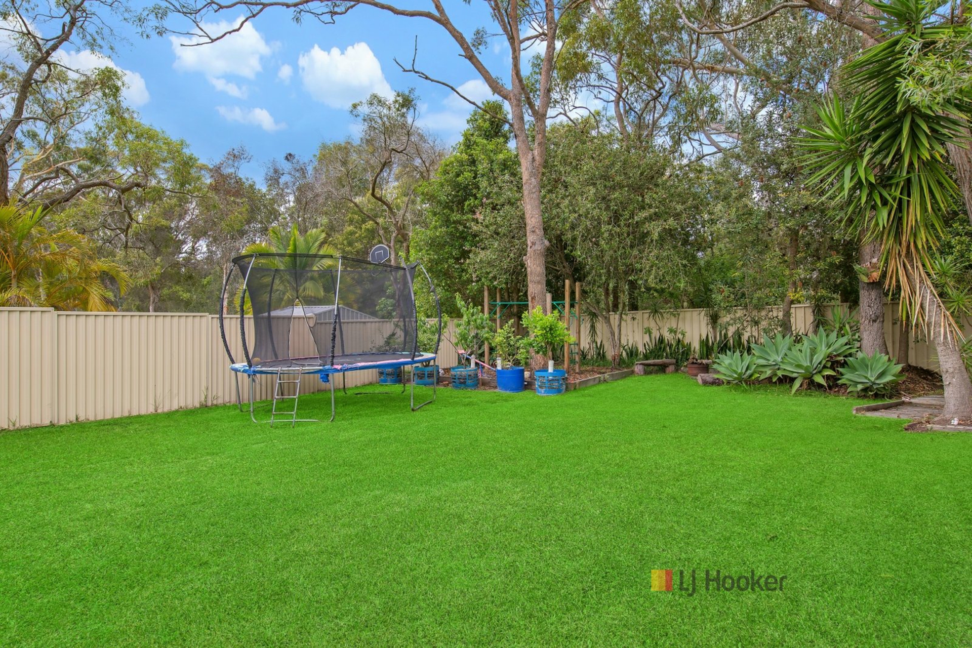 1 Chisholm Avenue, LAKE MUNMORAH