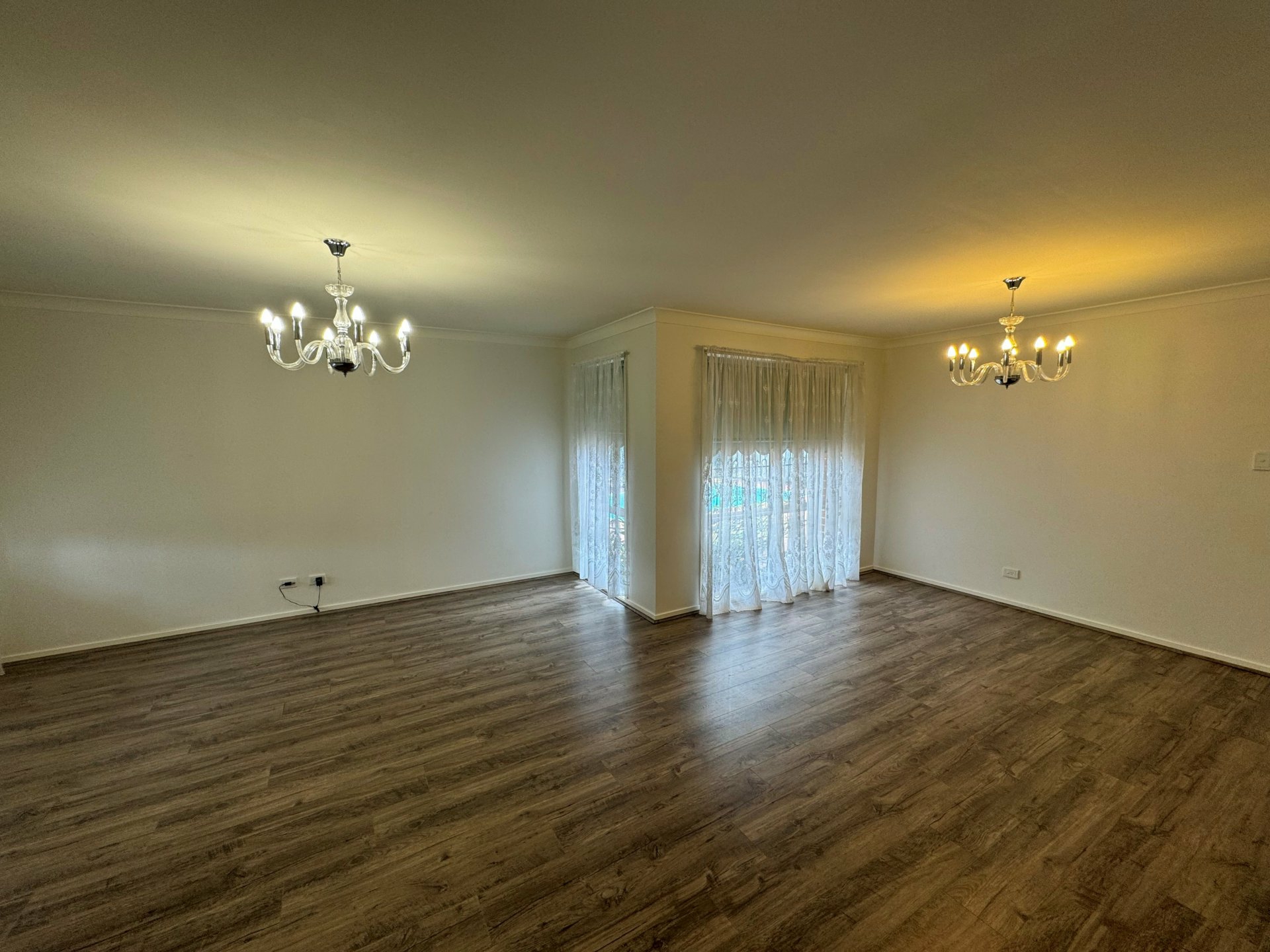 8 Rodney Close, LAKE MUNMORAH