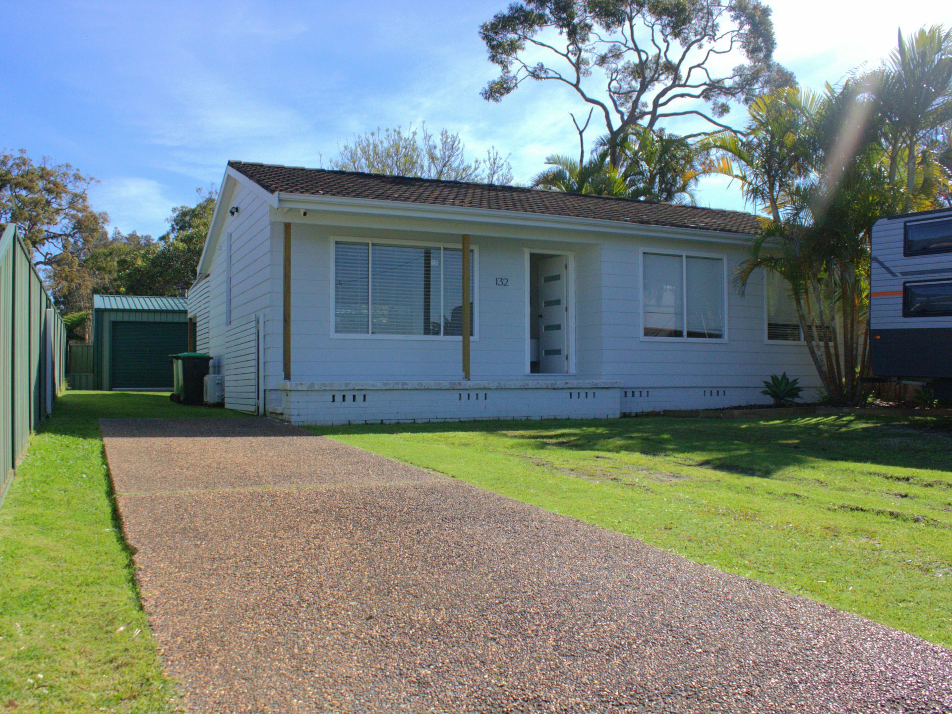 132 Delia Avenue, HALEKULANI