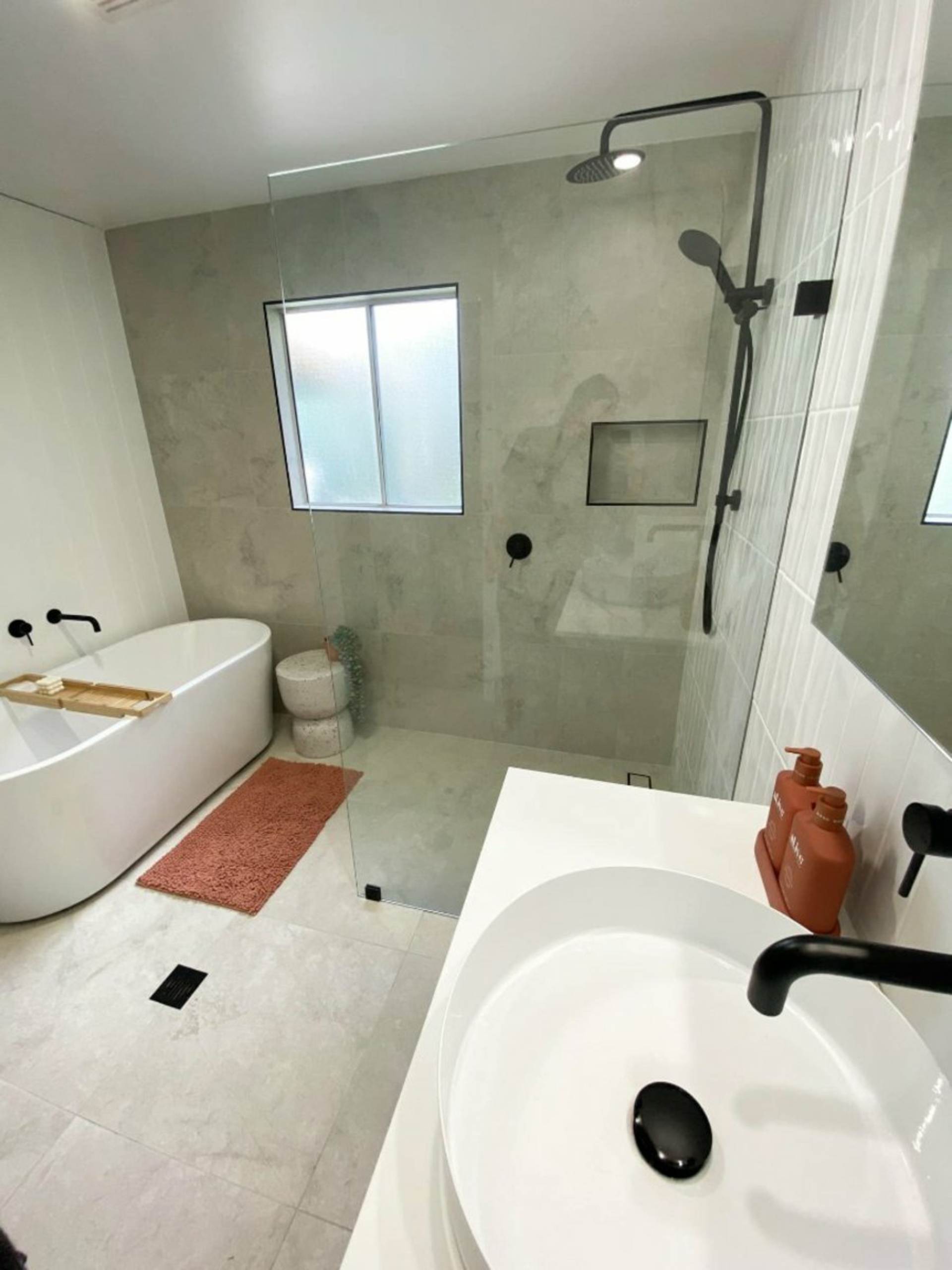 132 Delia Avenue, HALEKULANI
