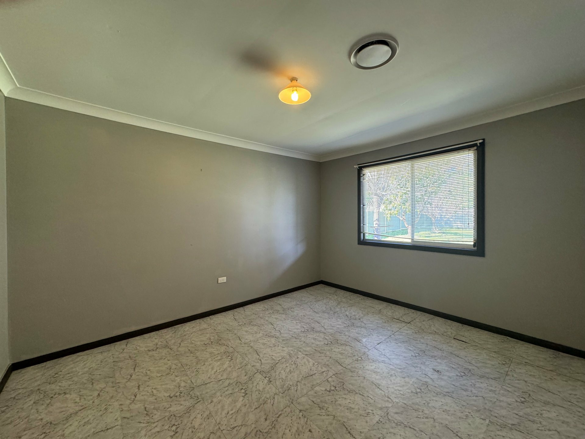 5 Agatha Avenue, LAKE MUNMORAH
