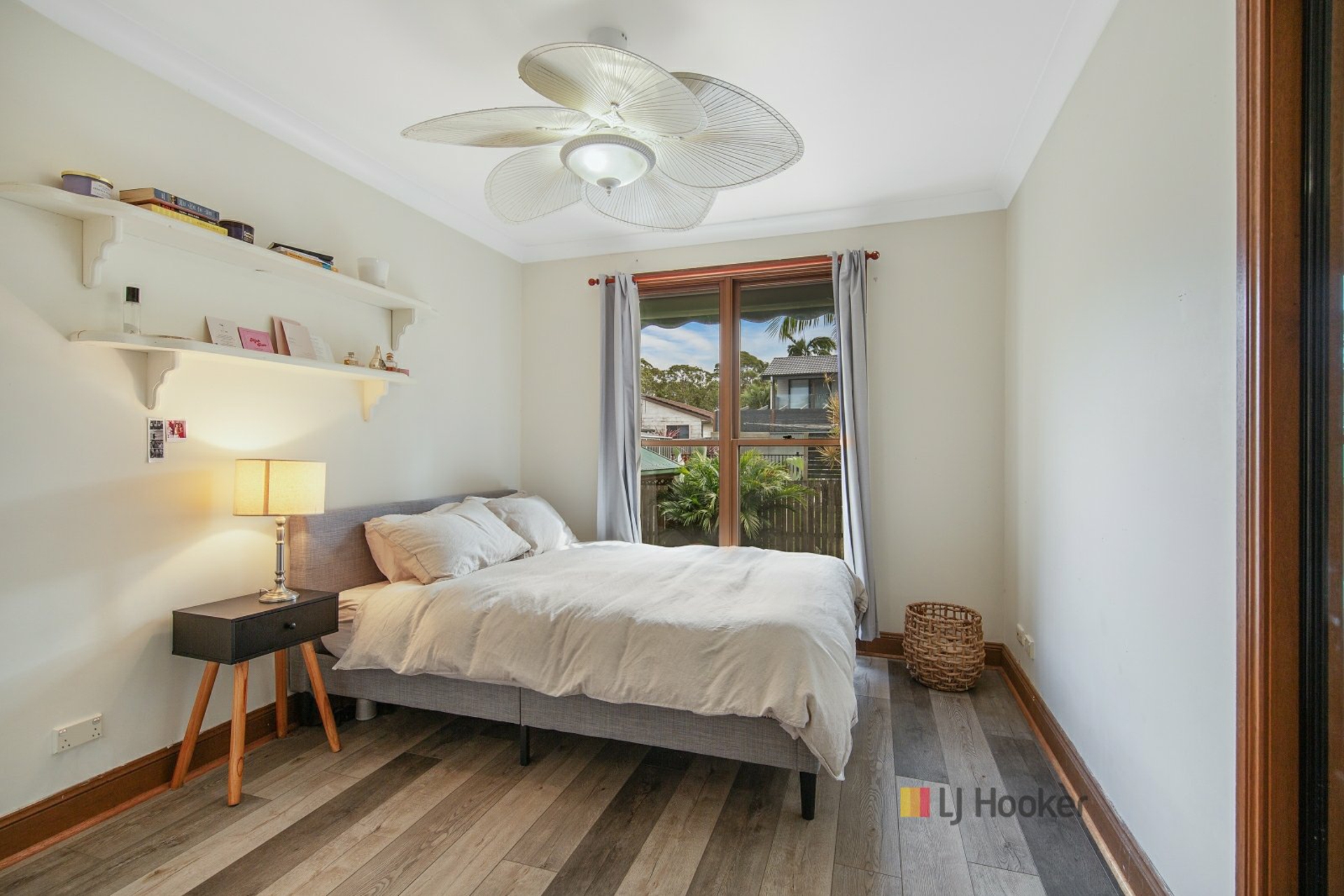 44 Lakeway Drive, LAKE MUNMORAH