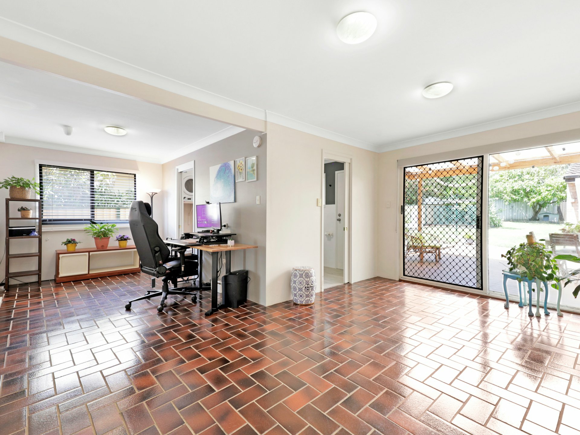 21 Agatha Avenue, LAKE MUNMORAH