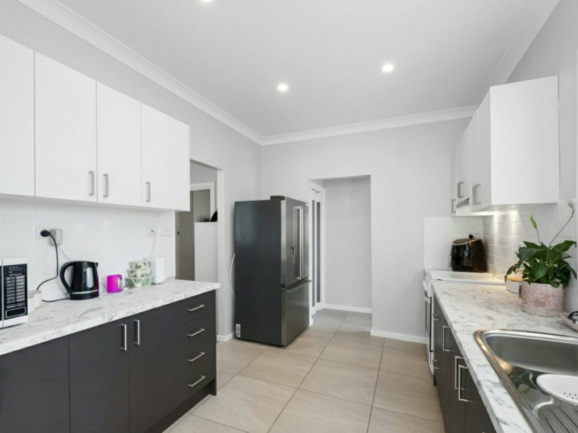 90 Birdwood Drive, BLUE HAVEN