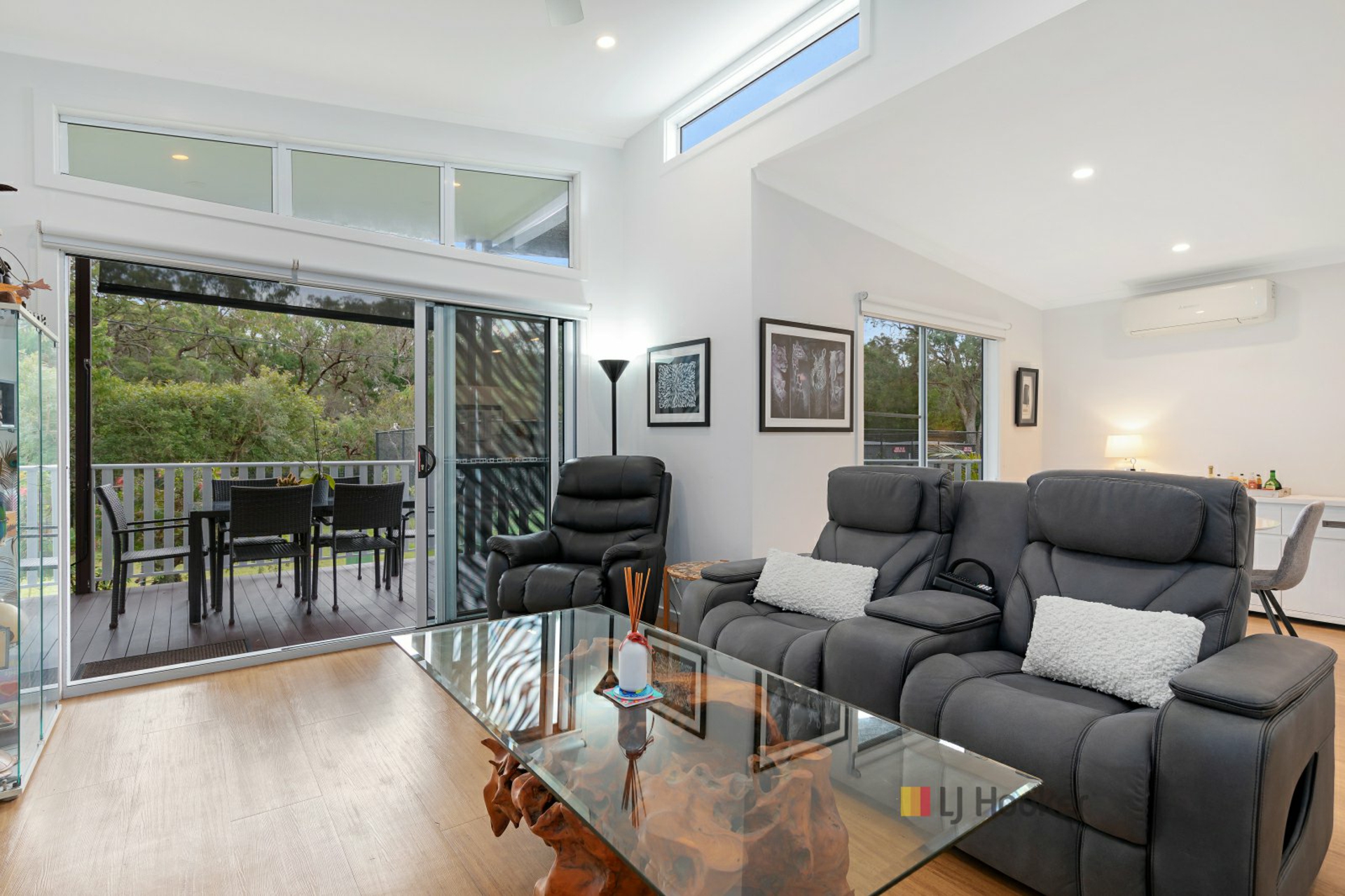 118a/2 Macleay Drive — photo 7 of 21
