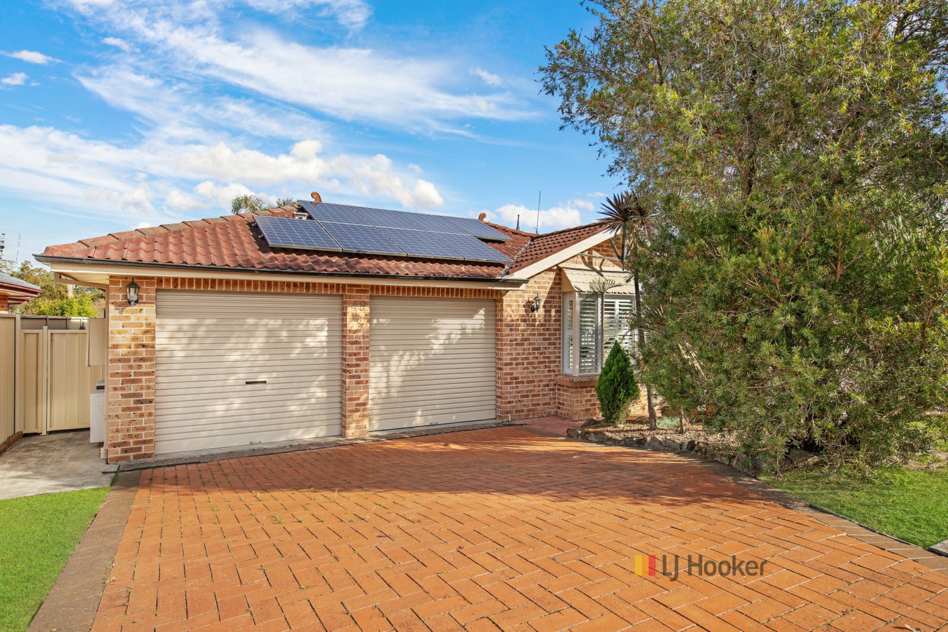 49 Hamlyn Road — photo 18 of 18