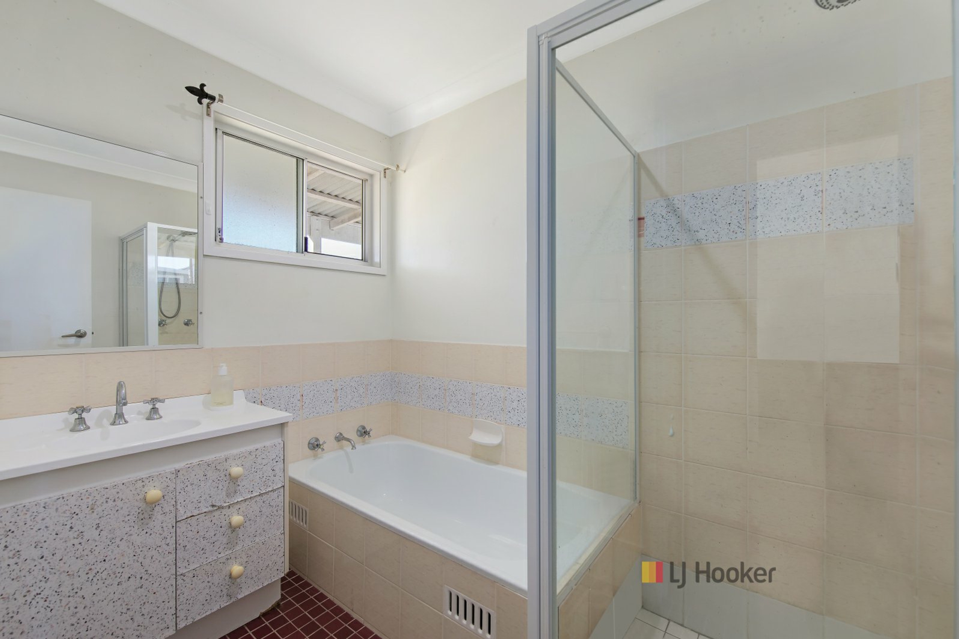 120 Terence Avenue — photo 13 of 18