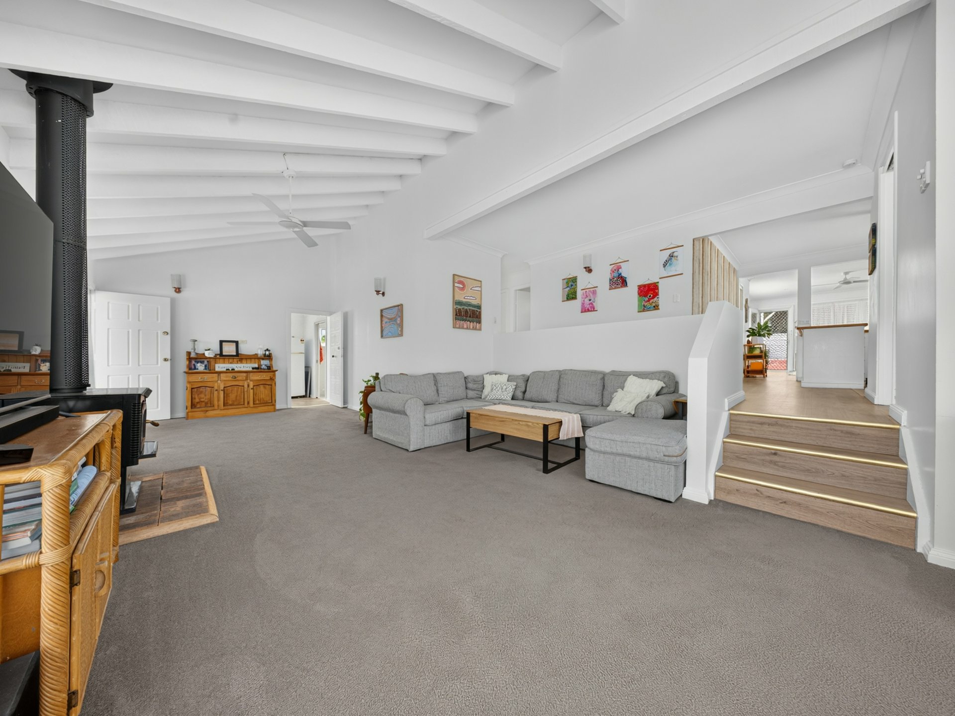 31 Laelana Avenue — photo 3 of 21