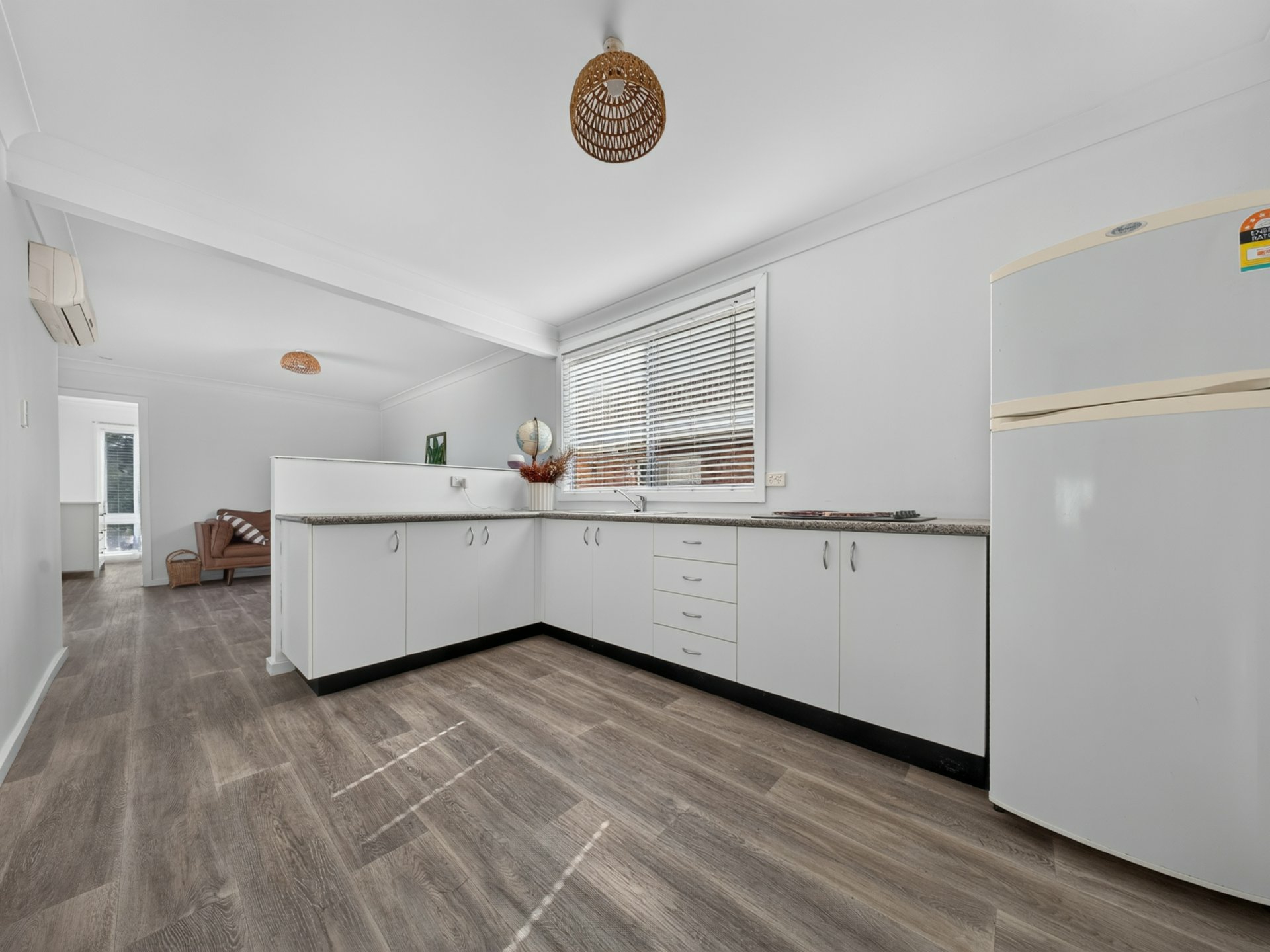31 Laelana Avenue — photo 17 of 21