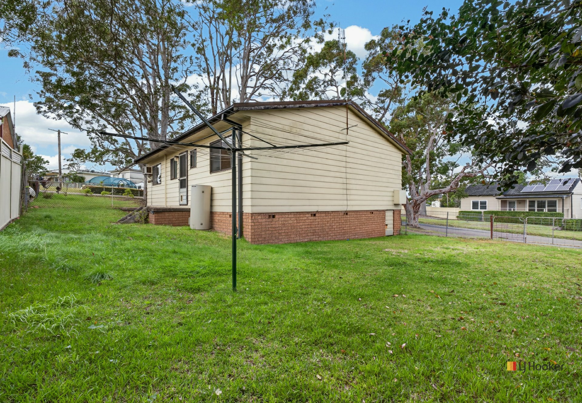 28 Parraweena Road — photo 8 of 10