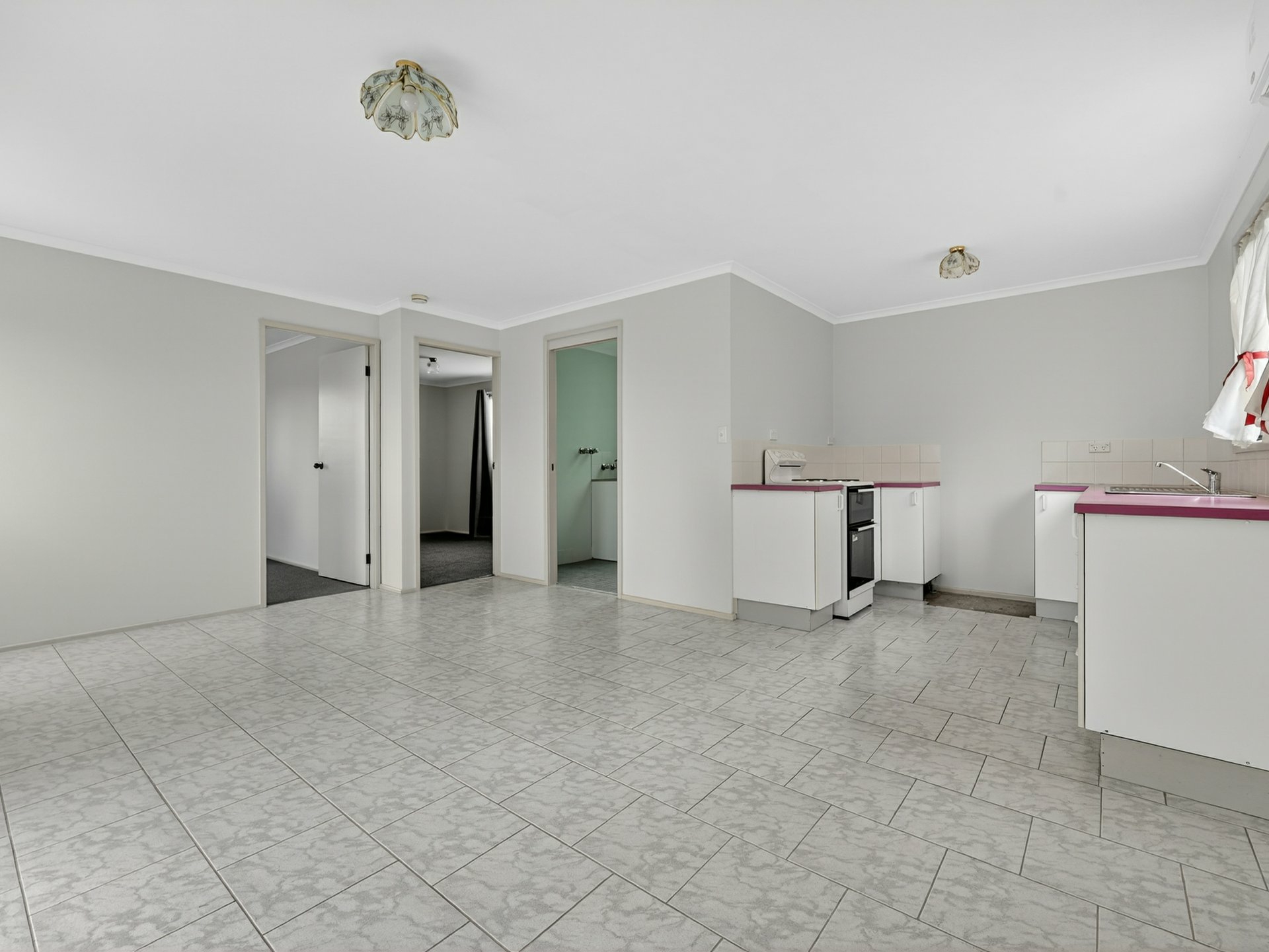 23 Liamena Avenue — photo 2 of 8