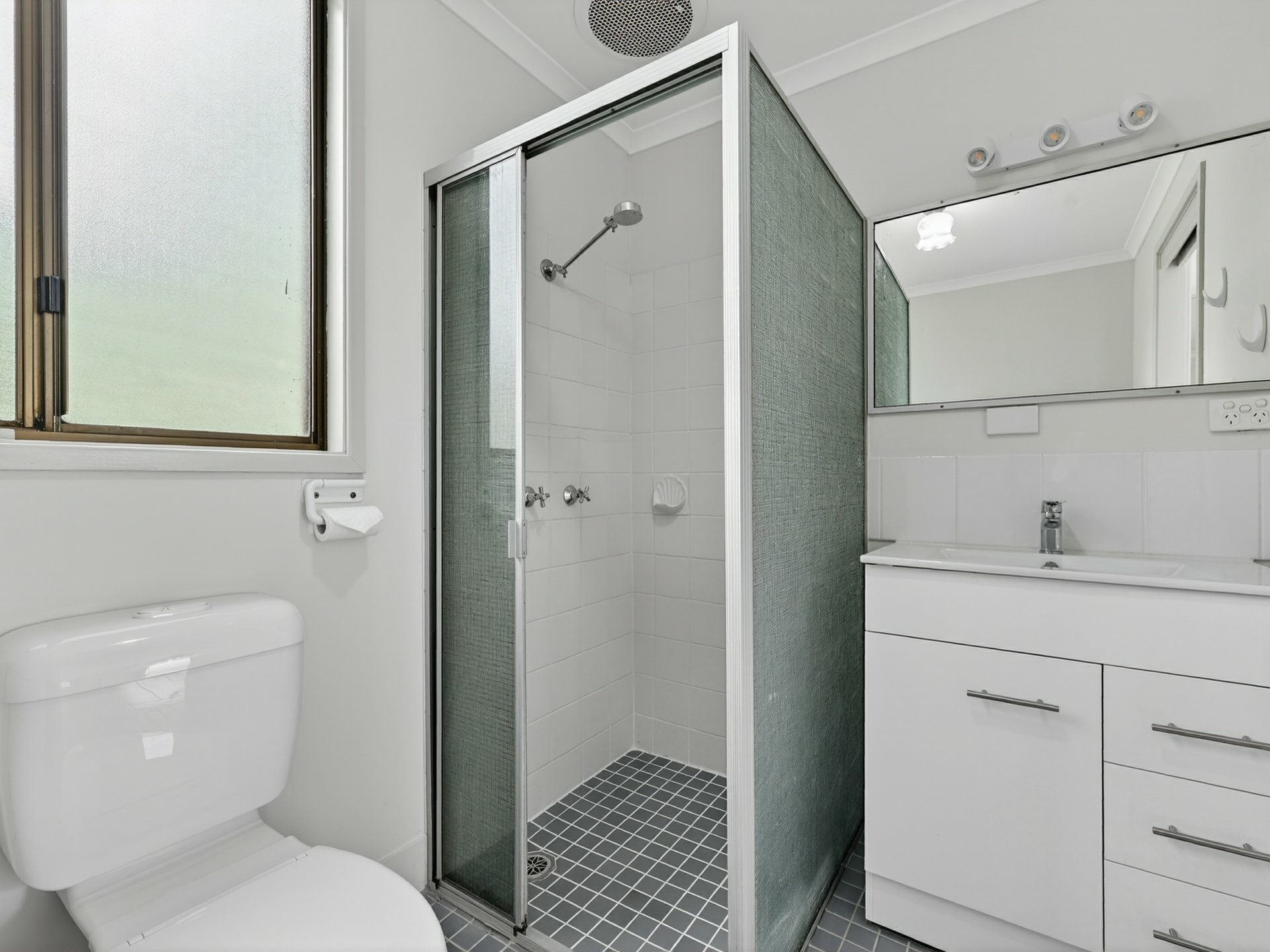 23 Liamena Avenue — photo 7 of 8