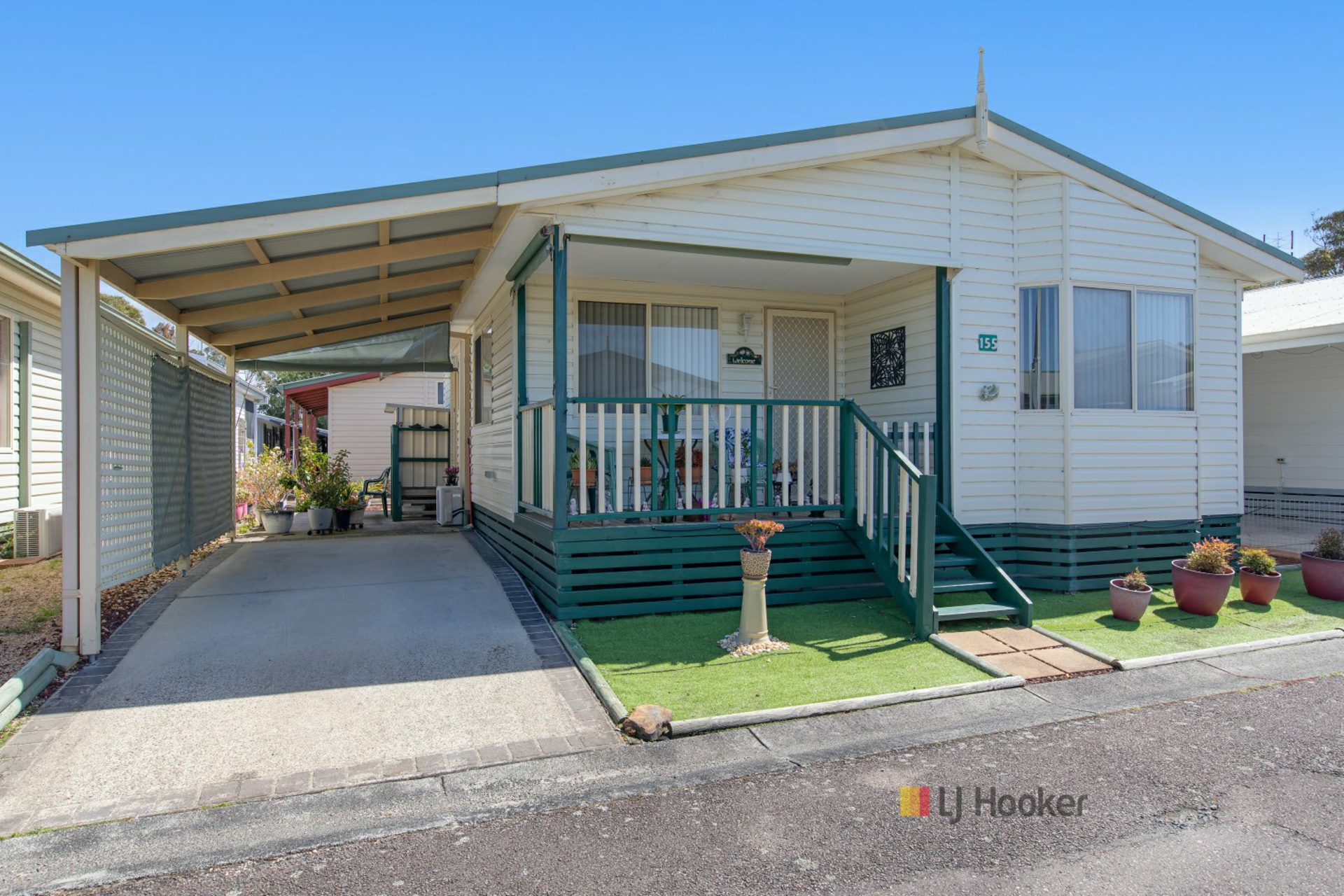155/186 Sunrise Avenue — photo from LJ Hooker Budgewoi | Toukley