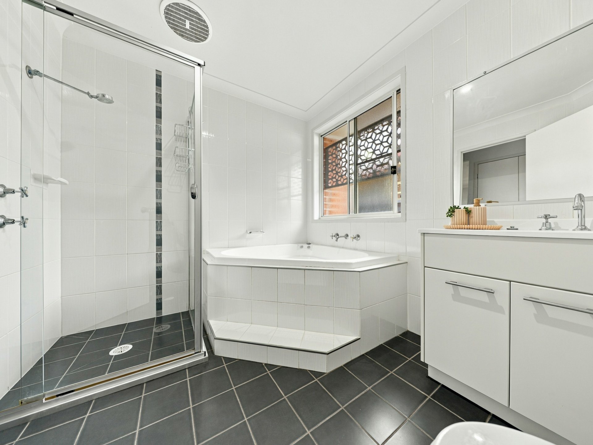 10 Frederick Street — photo 13 of 27