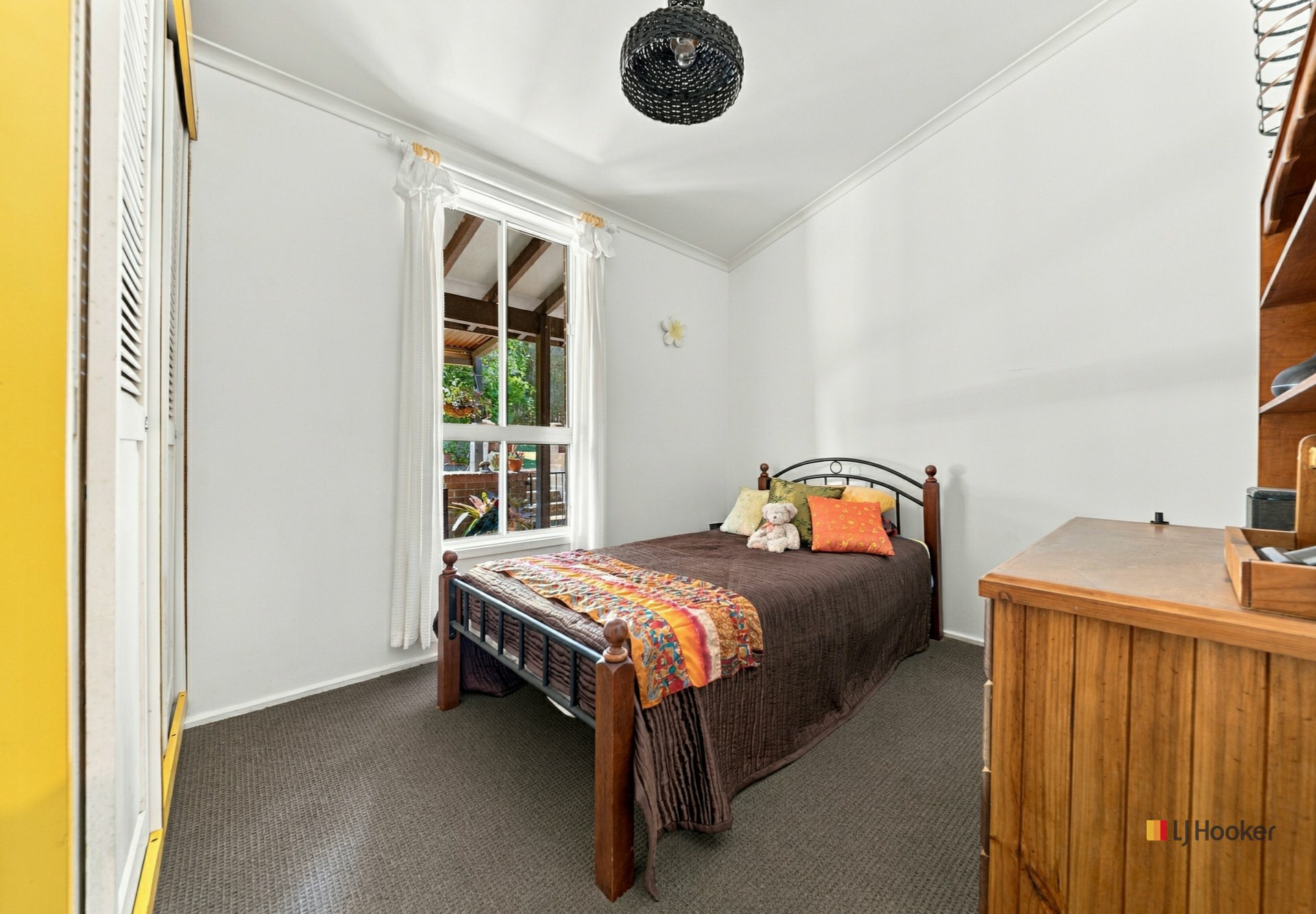 85 Bruce Crescent — photo 13 of 24