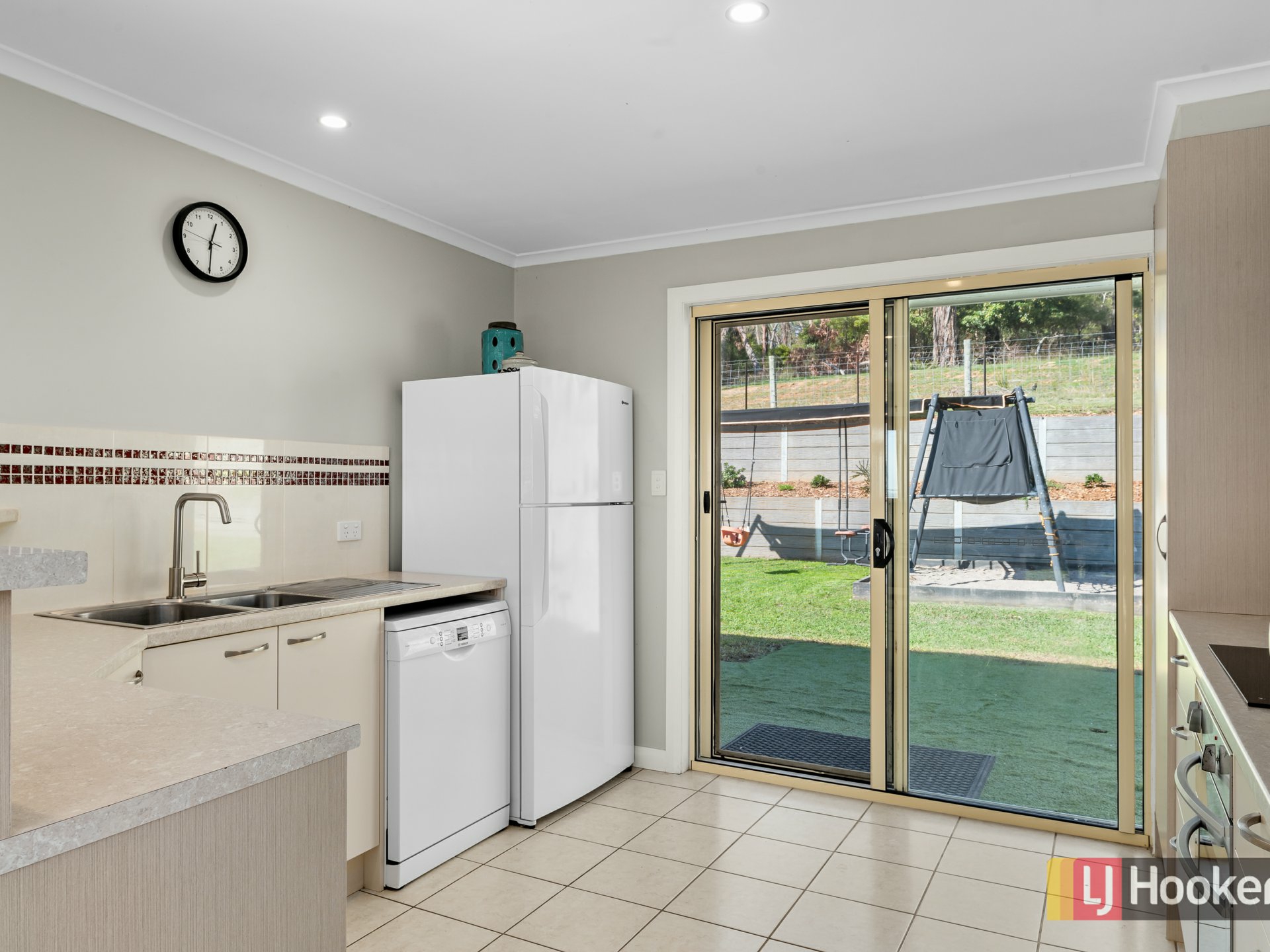 22-24 Island View Road, THE GURDIES