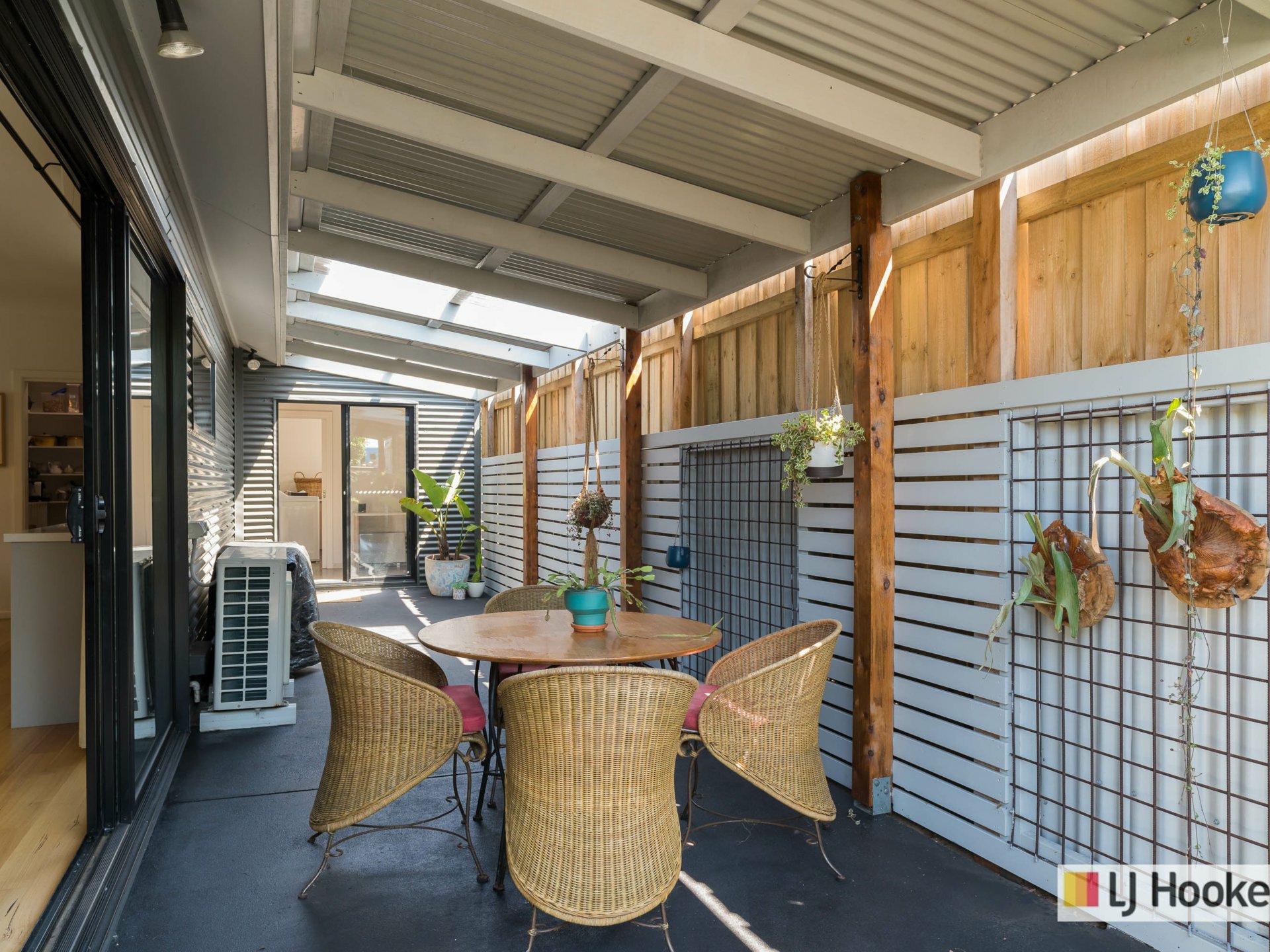 9 Bergin Grove, SAN REMO