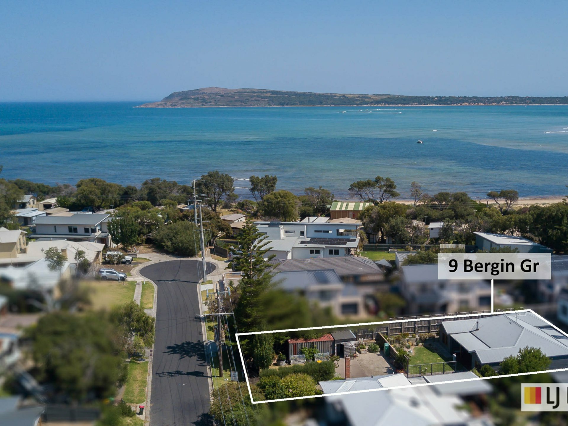9 Bergin Grove, SAN REMO