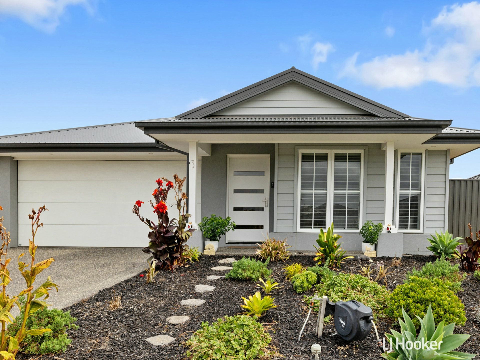 3 Bowline Court, CORONET BAY