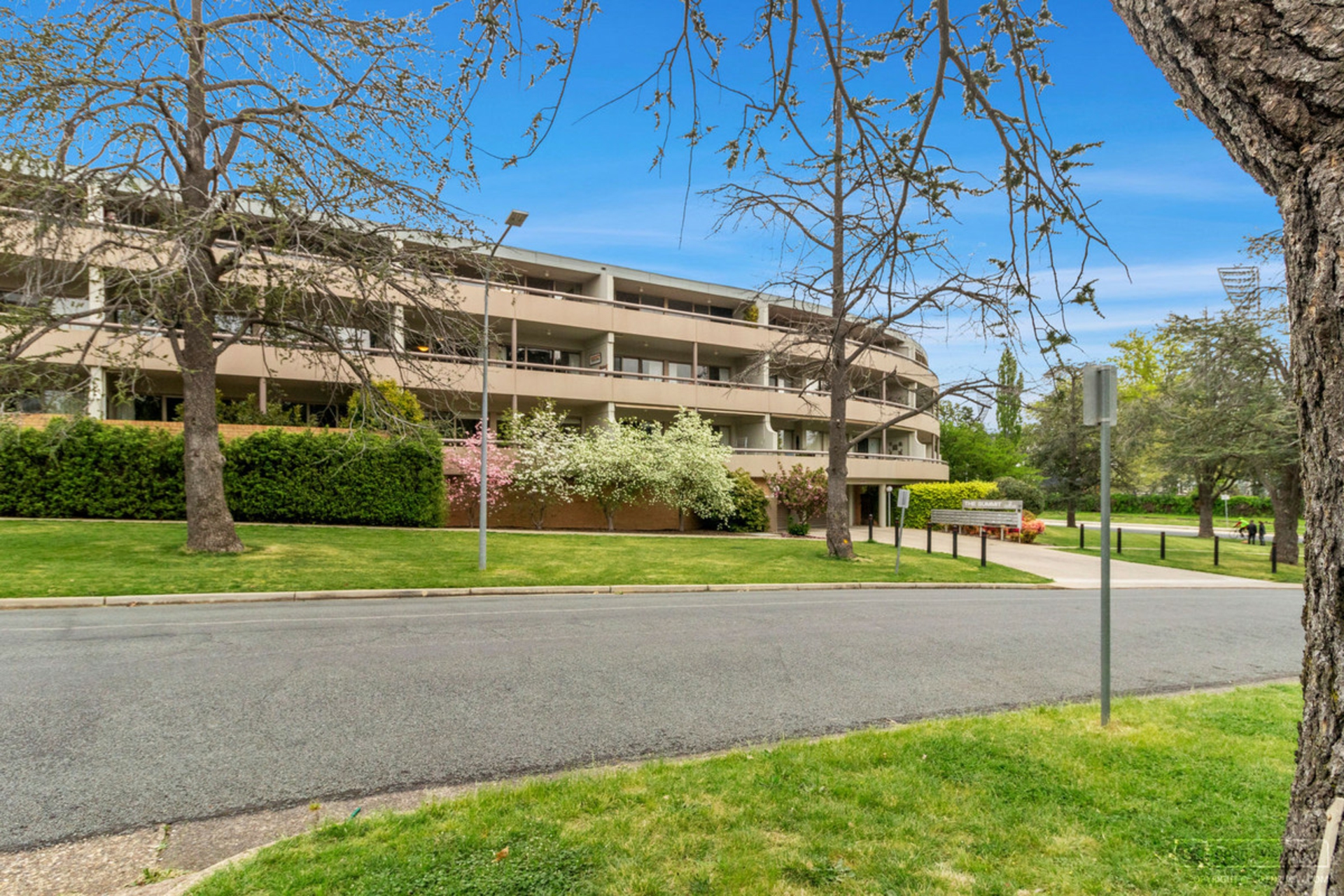 J5/2 Currie Crescent, GRIFFITH